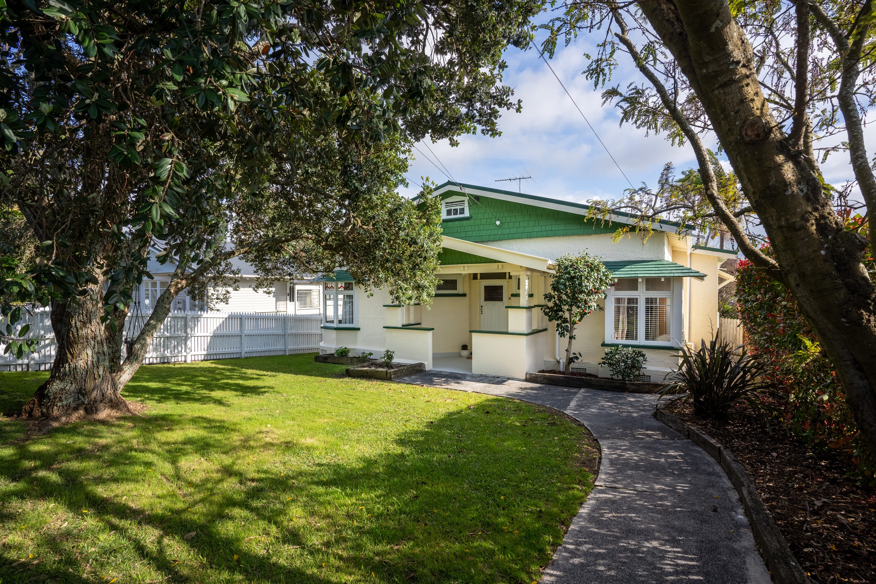 46 New Windsor Road, New Windsor, Auckland City