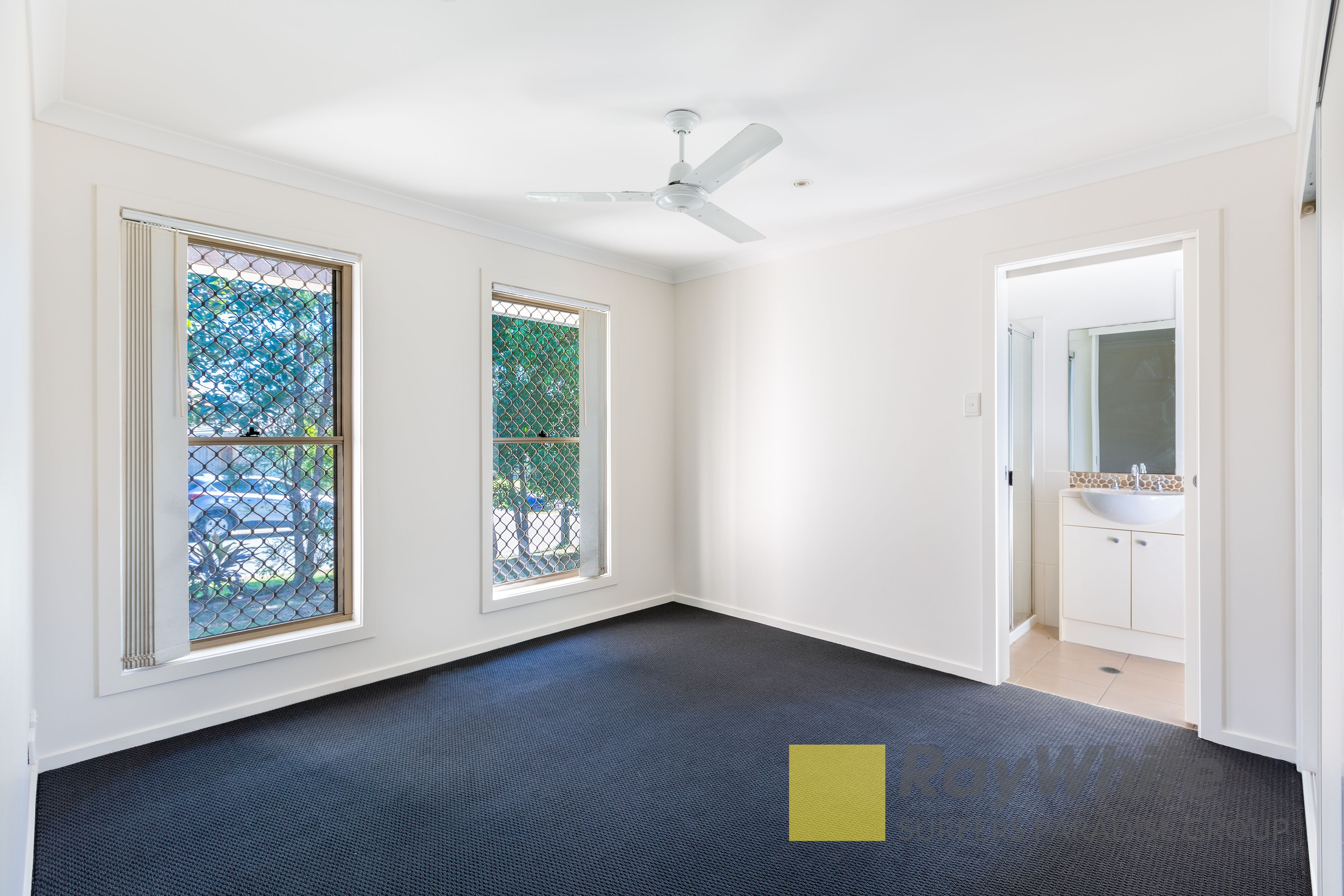 15 Saltram Avenue, Holmview, QLD 4207
