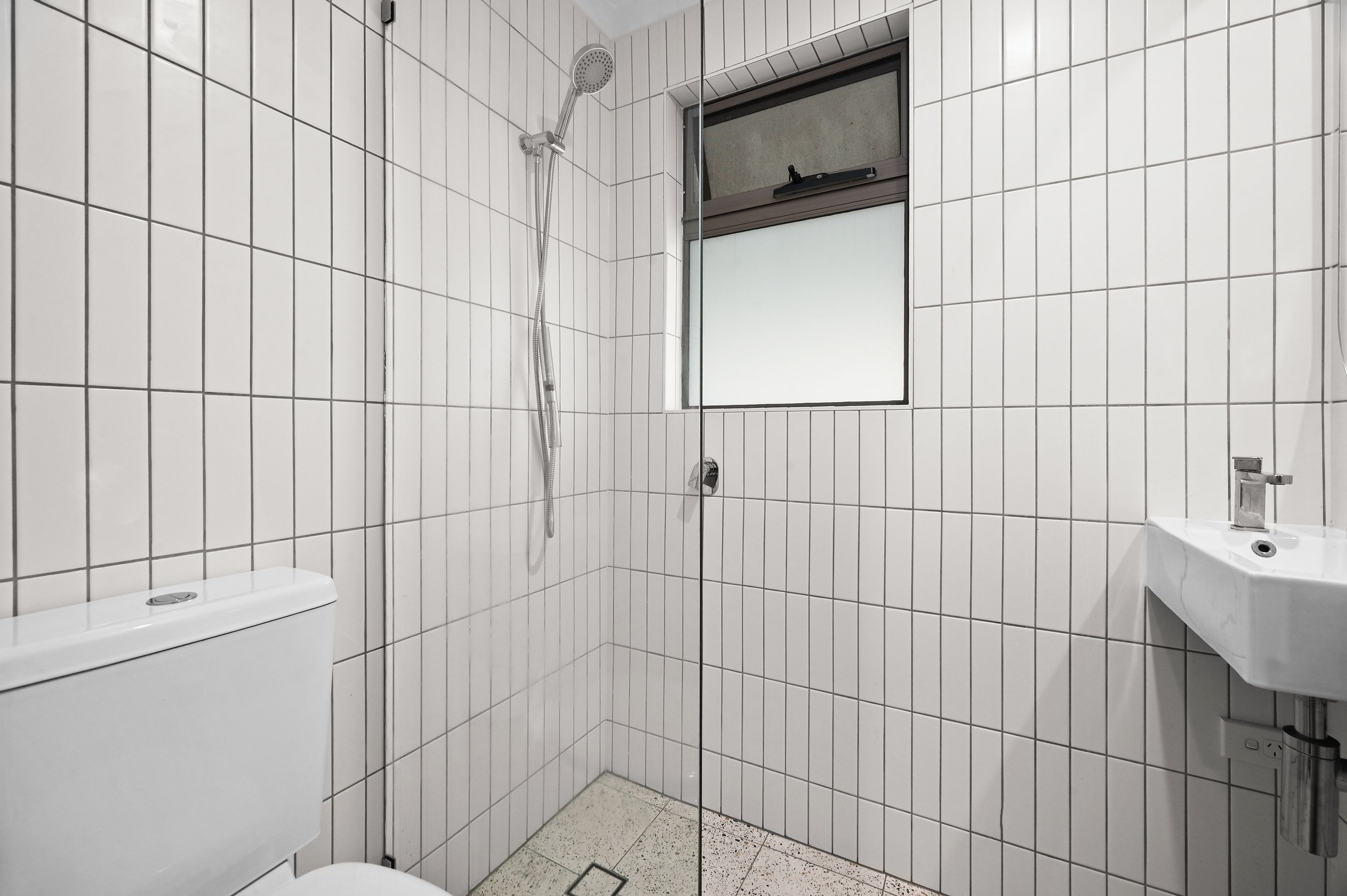 33 Seaspray Avenue — photo 17 of 24