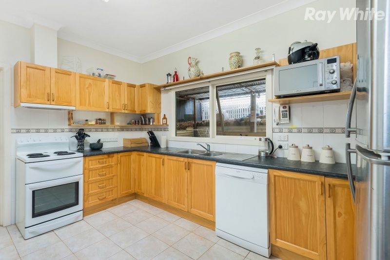 4 Albert Street, Upper Ferntree Gully, VIC 3156