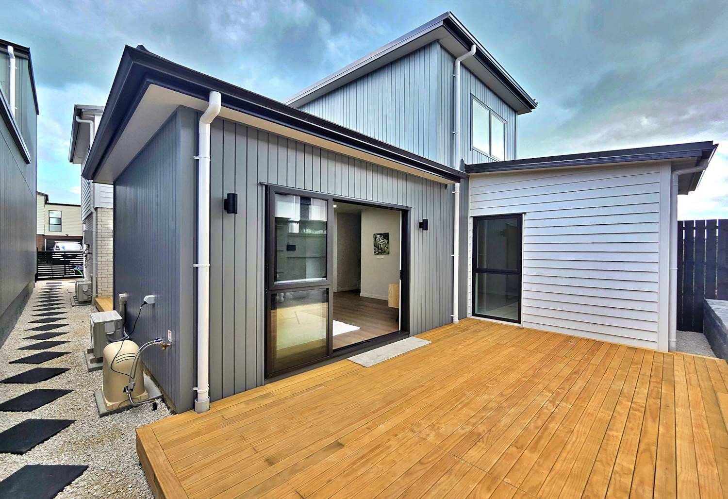15 Artemis Way, Flat Bush, Manukau City