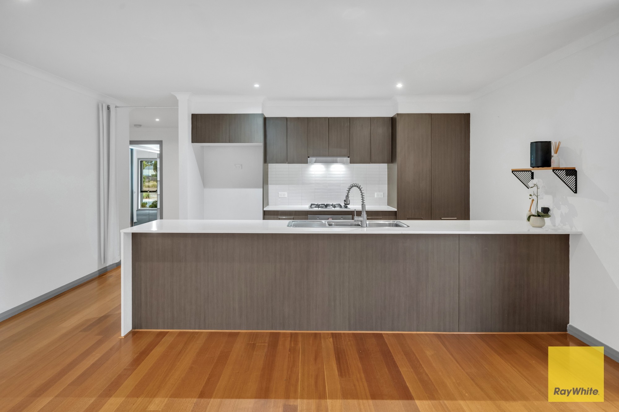 19 Mimosa Way, Burnside Heights, VIC 3023