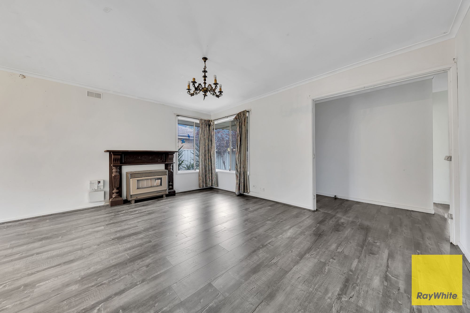 24 BRENNAN Street — photo 3 of 17