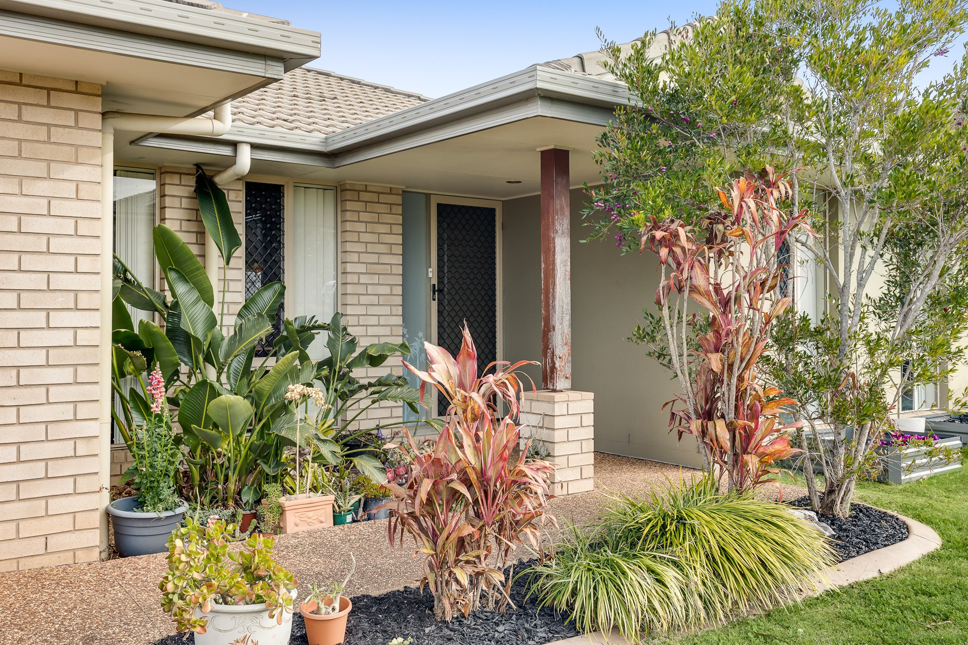 8 Barwick Court, Wilsonton Heights, QLD 4350