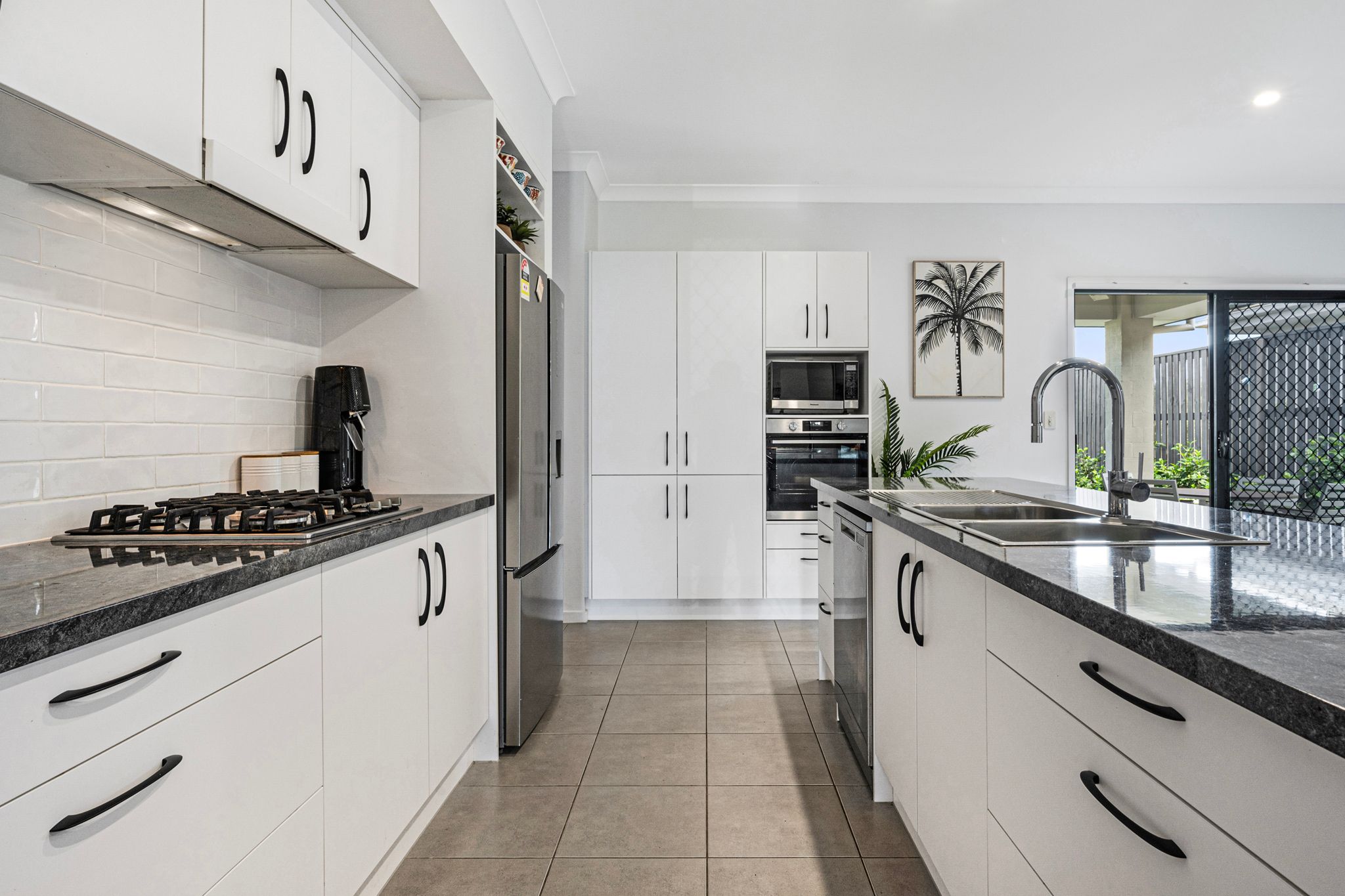 3 Riviera Crescent, North Lakes, QLD 4509