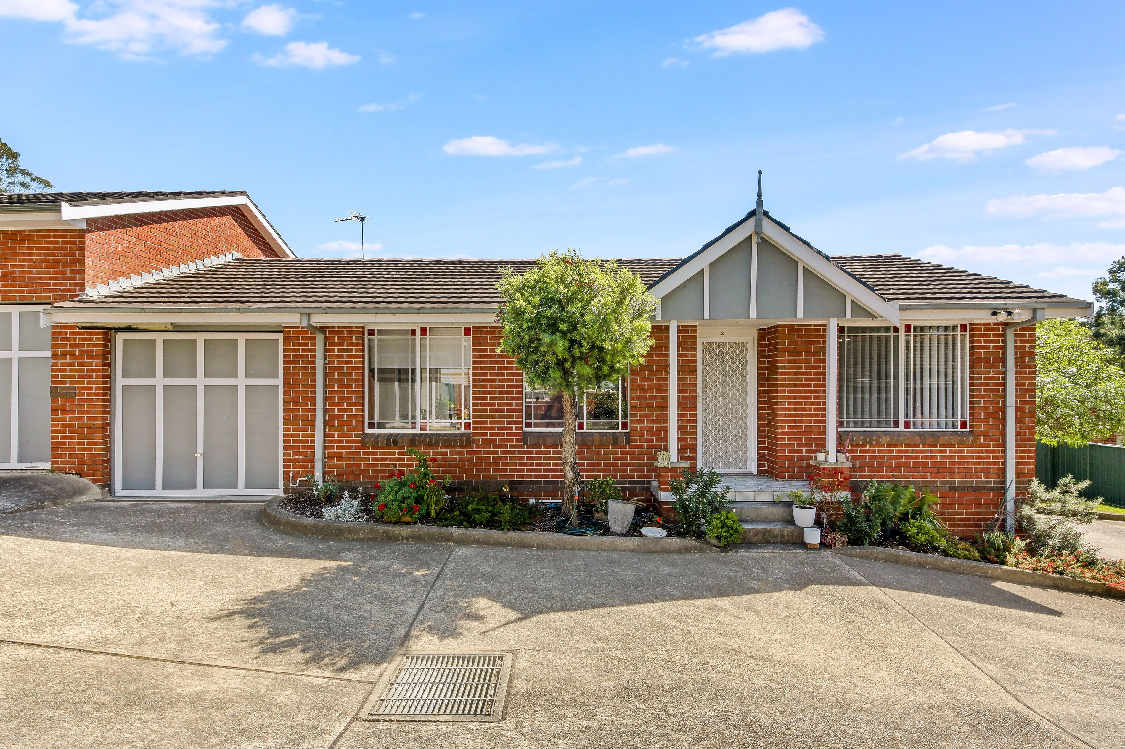 14 Westmoreland Road, Minto NSW 2566