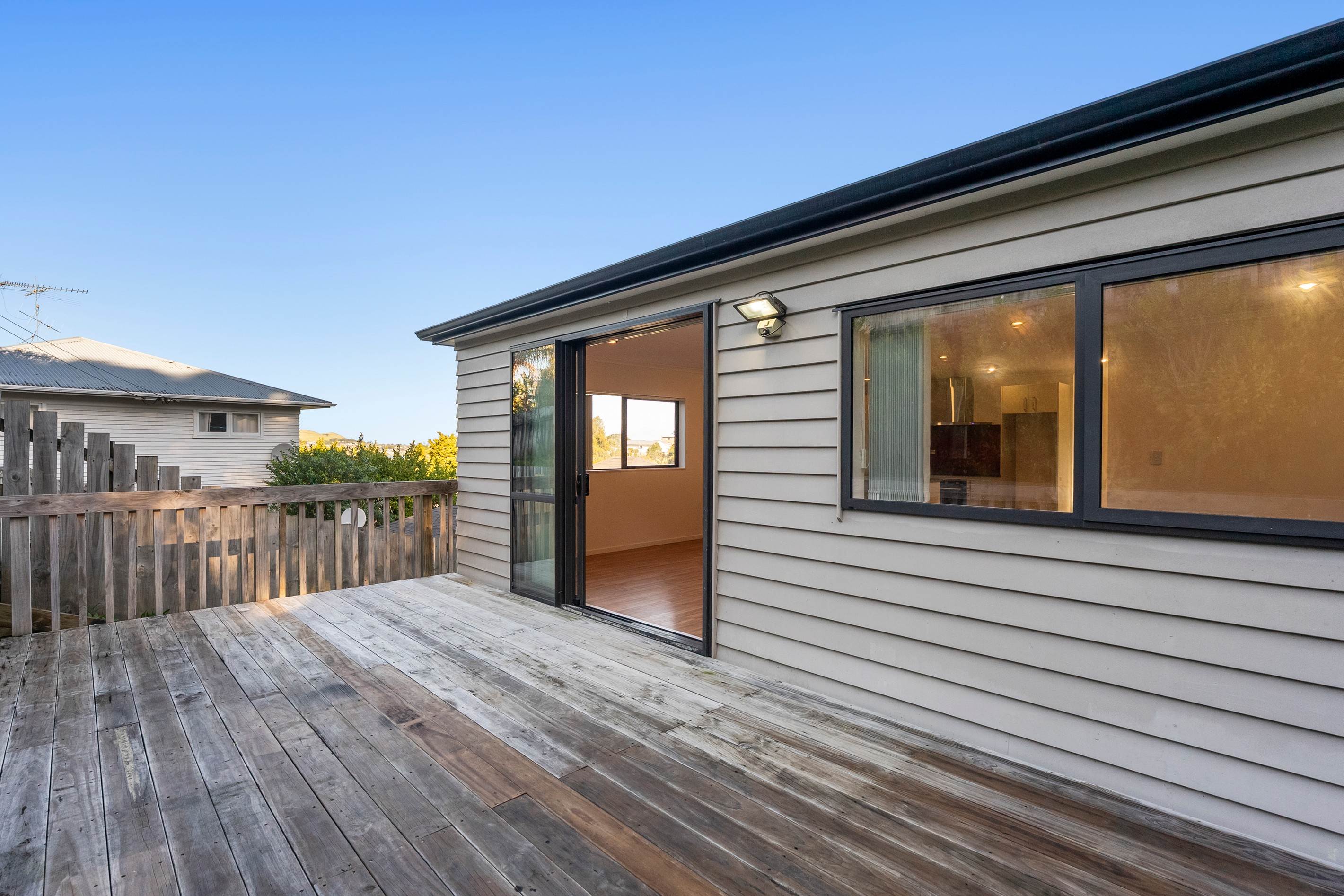 19 Farnol Street, Hillsborough, Auckland City