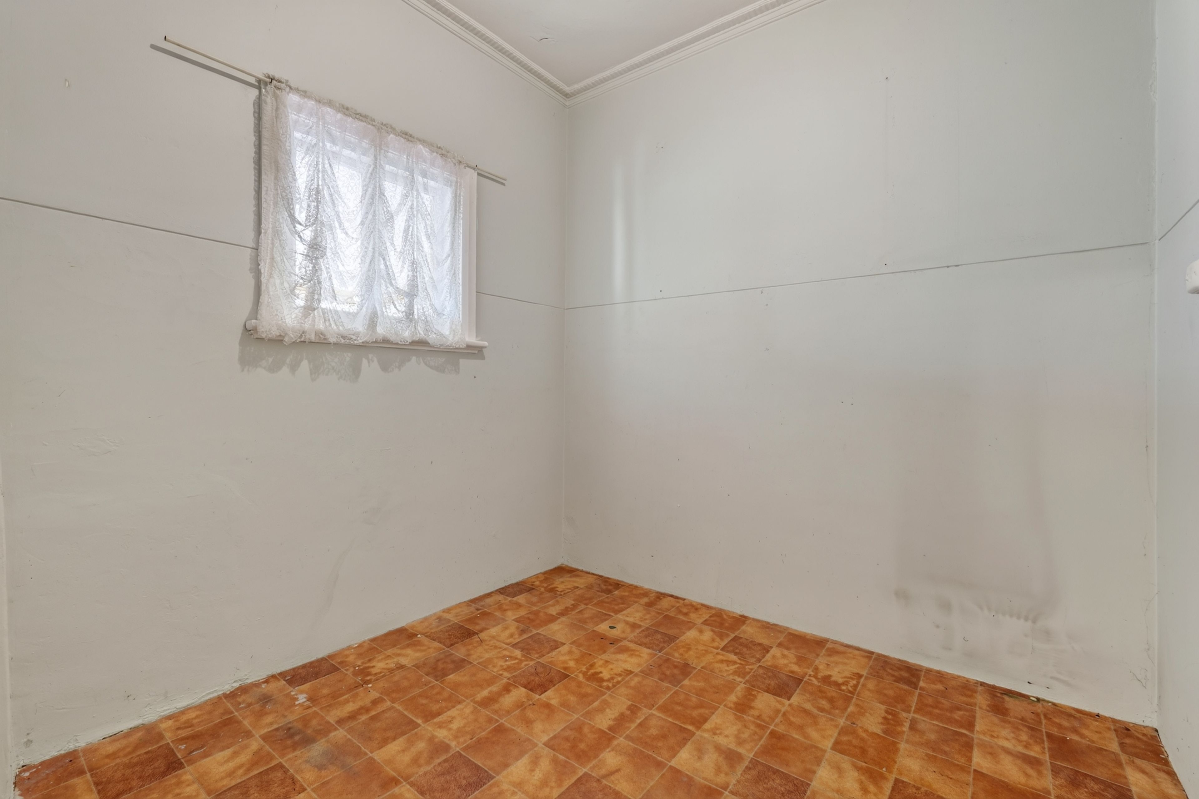 45 Henry Street — photo 13 of 26