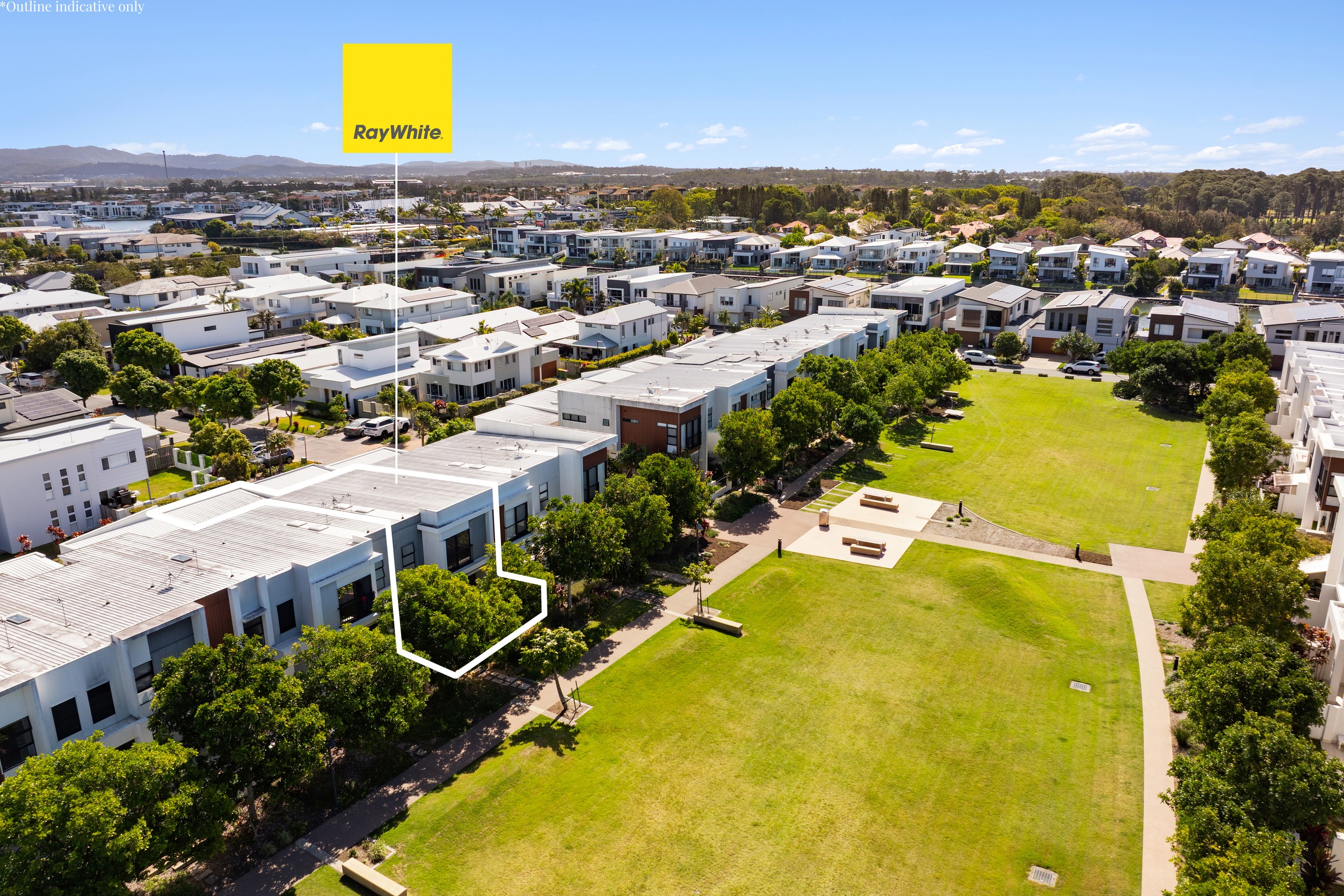 15 Park Lane, Hope Island, QLD 4212