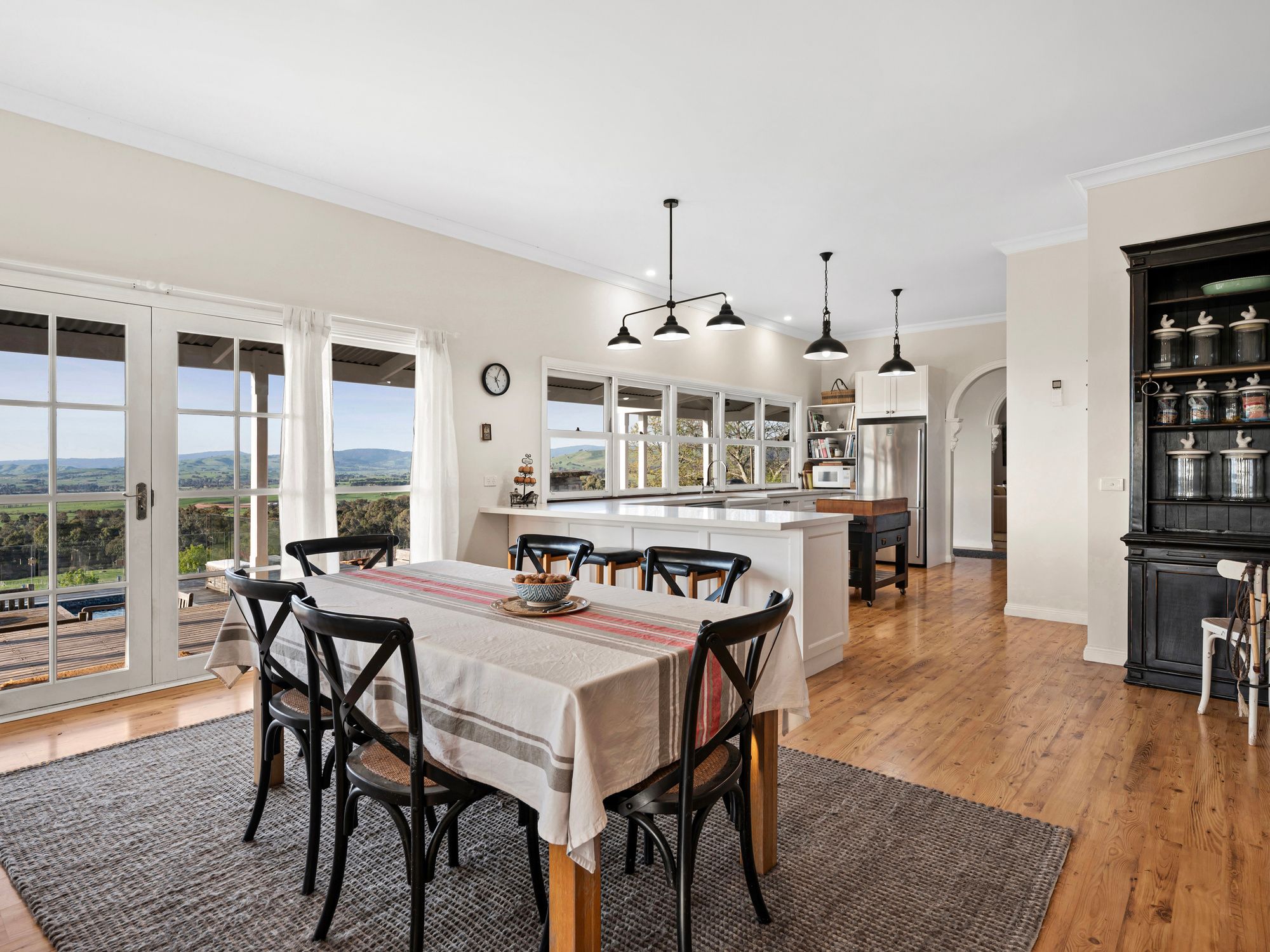 354 Three Chain Road — photo 4 of 22