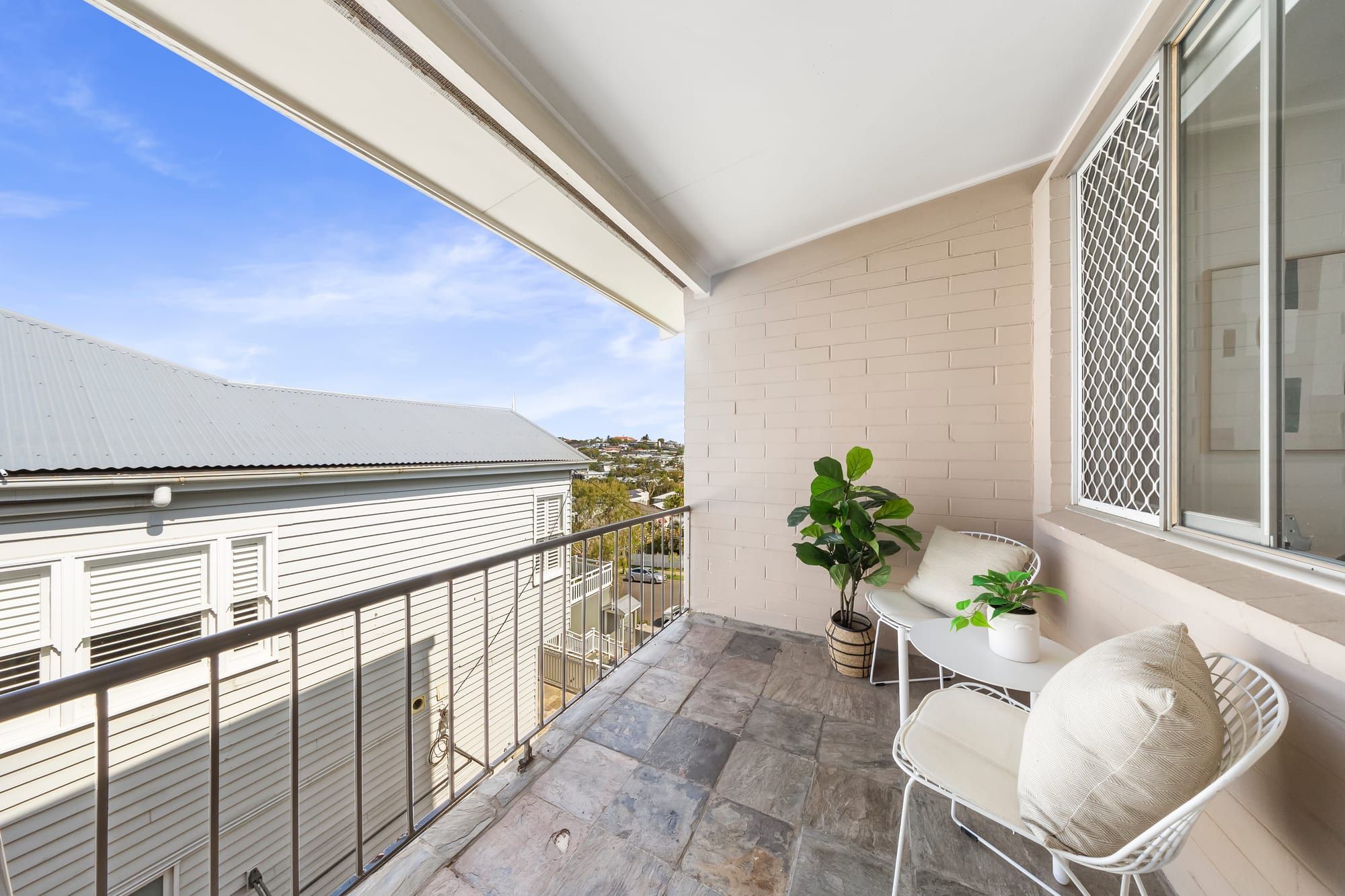 4/104 Henderson Street — photo 6 of 14
