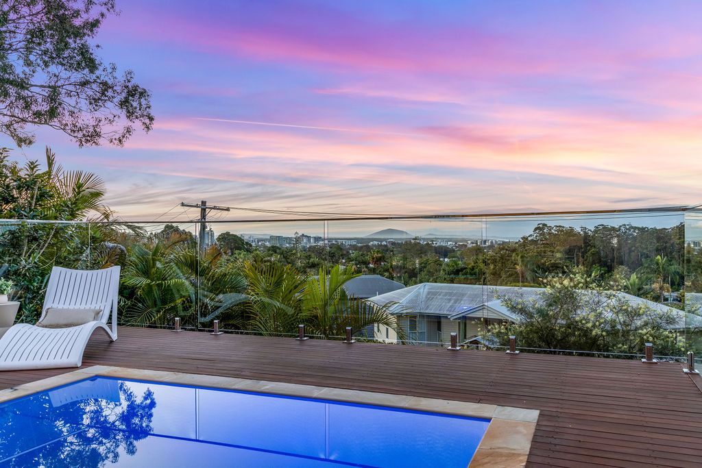 35 Yakola Parade, Alexandra Headland, QLD 4572