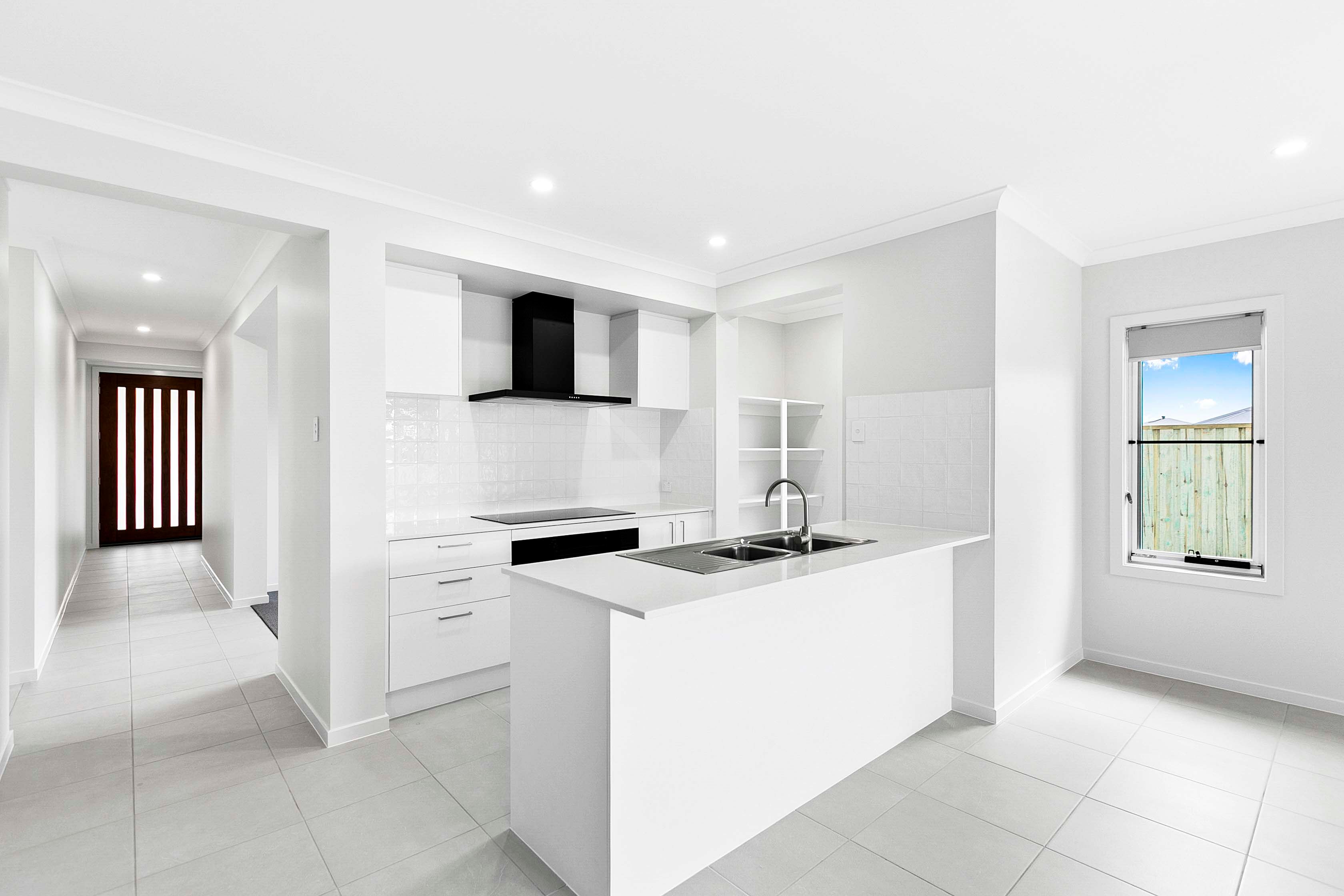 39 Spinnaker Drive, Point Vernon, QLD 4655