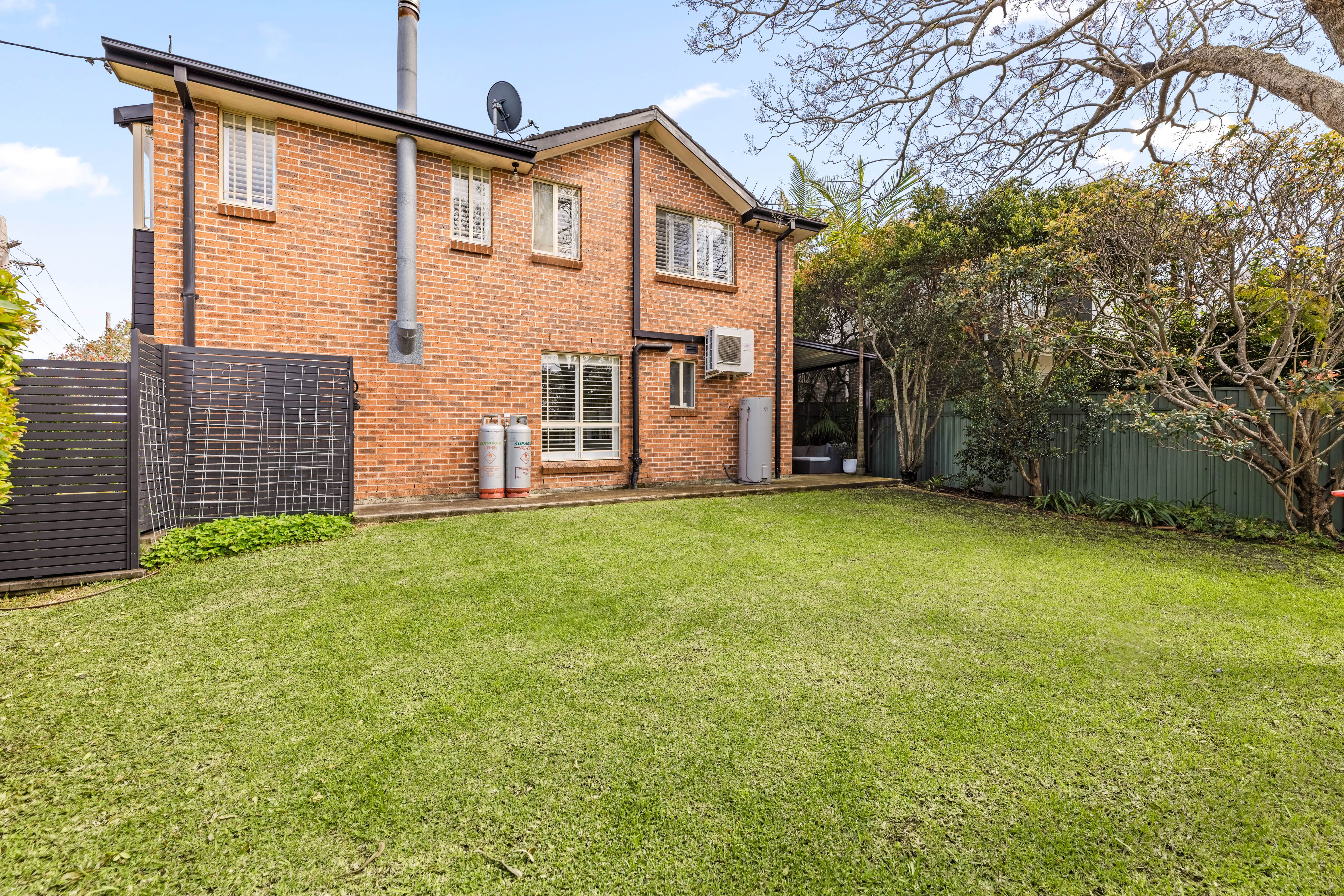 2/81 Ellesmere Road — photo 15 of 17