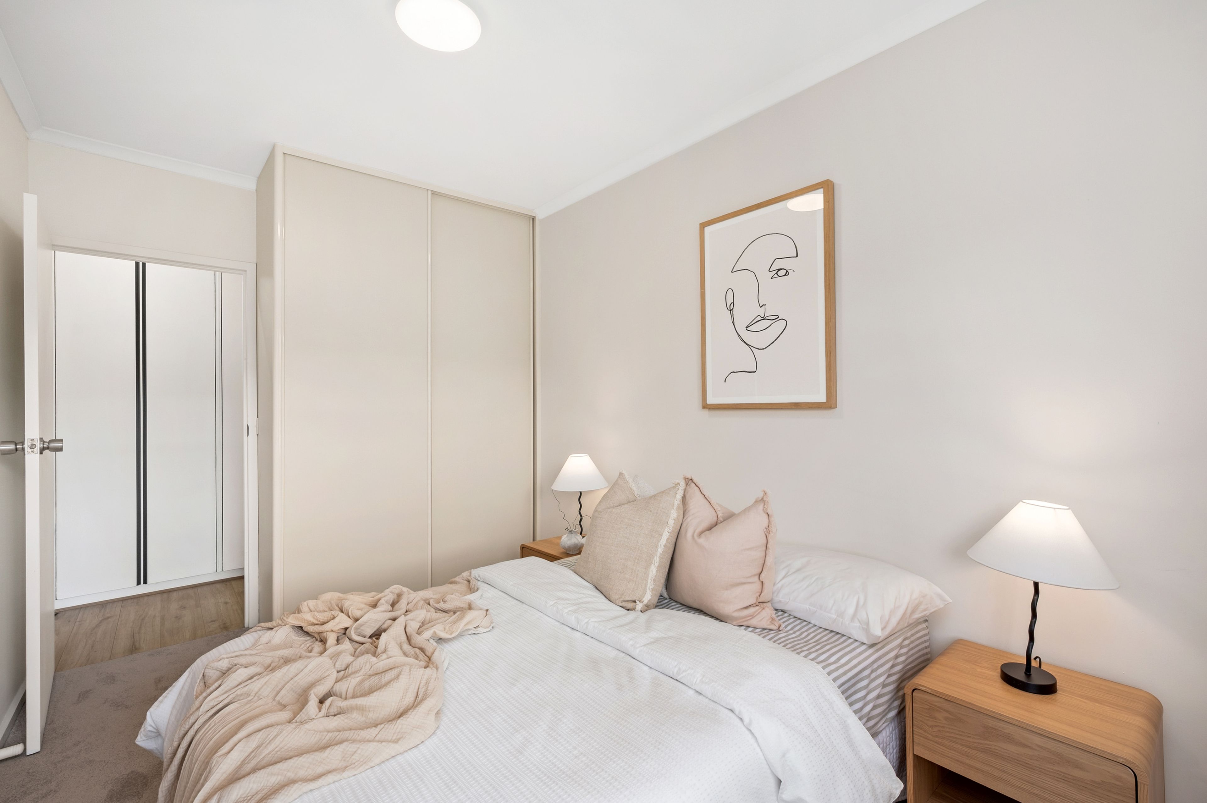 13/109 Morphett Road — photo 10 of 16