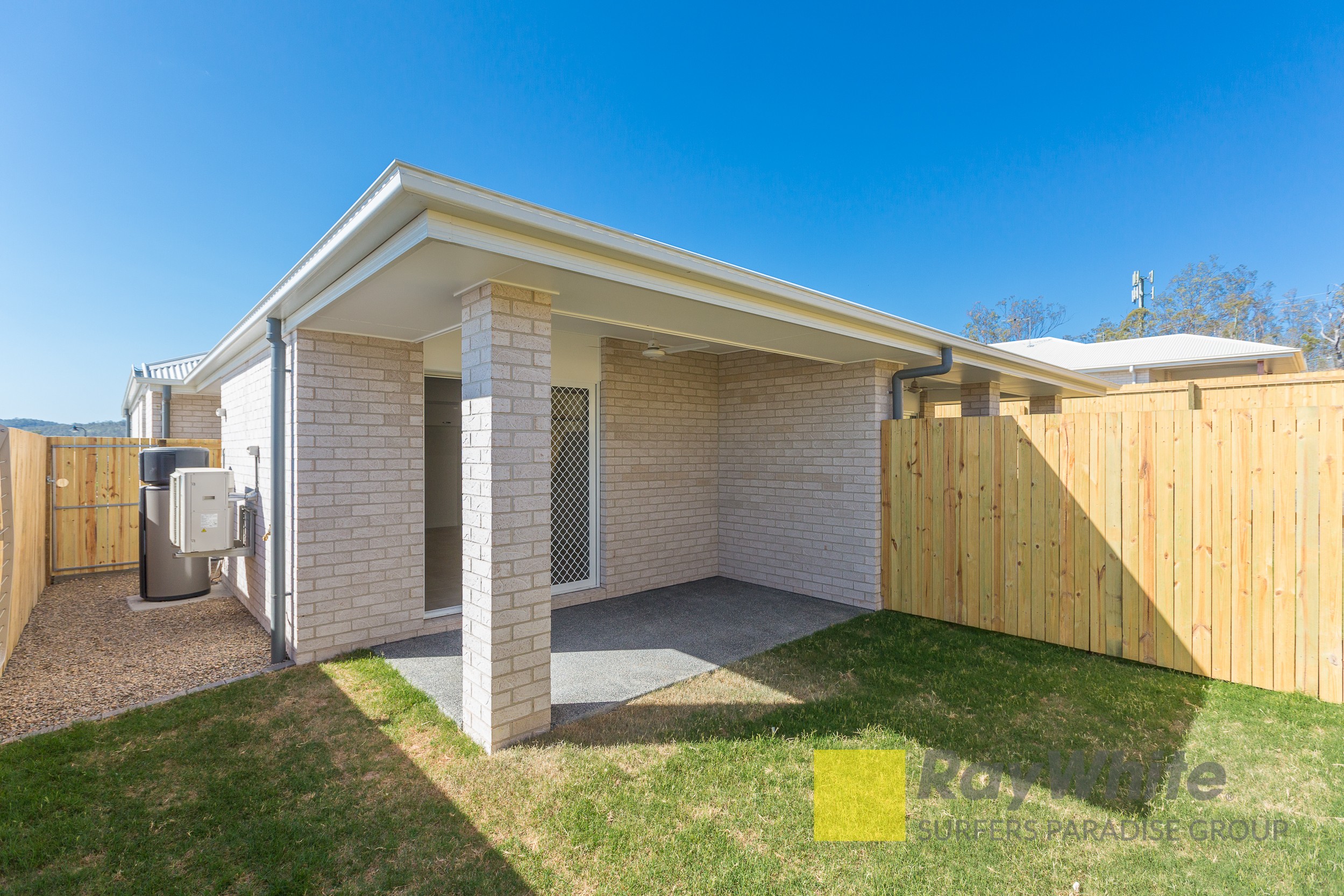 2/10 Bladensburg Street, South Ripley, QLD 4306
