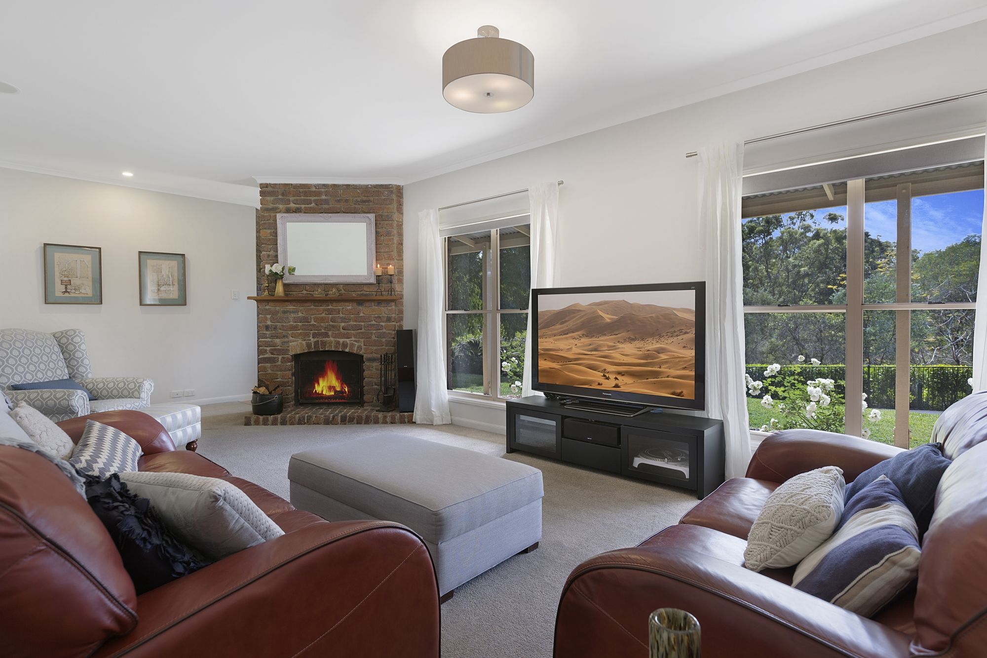 6 Rocheadon Drive, Eatons Hill, QLD 4037