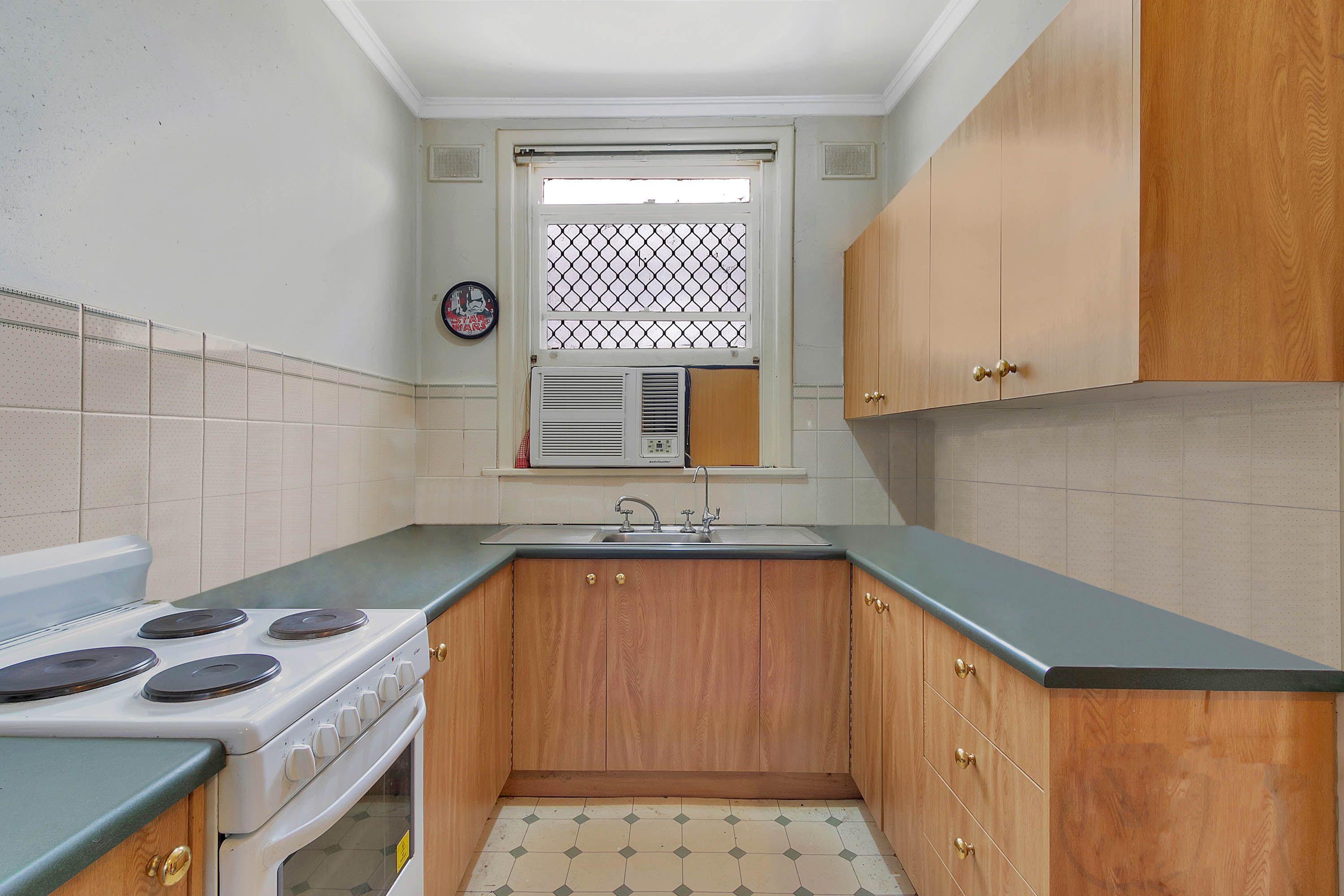 36 Knighton Road, Elizabeth North, SA 5113
