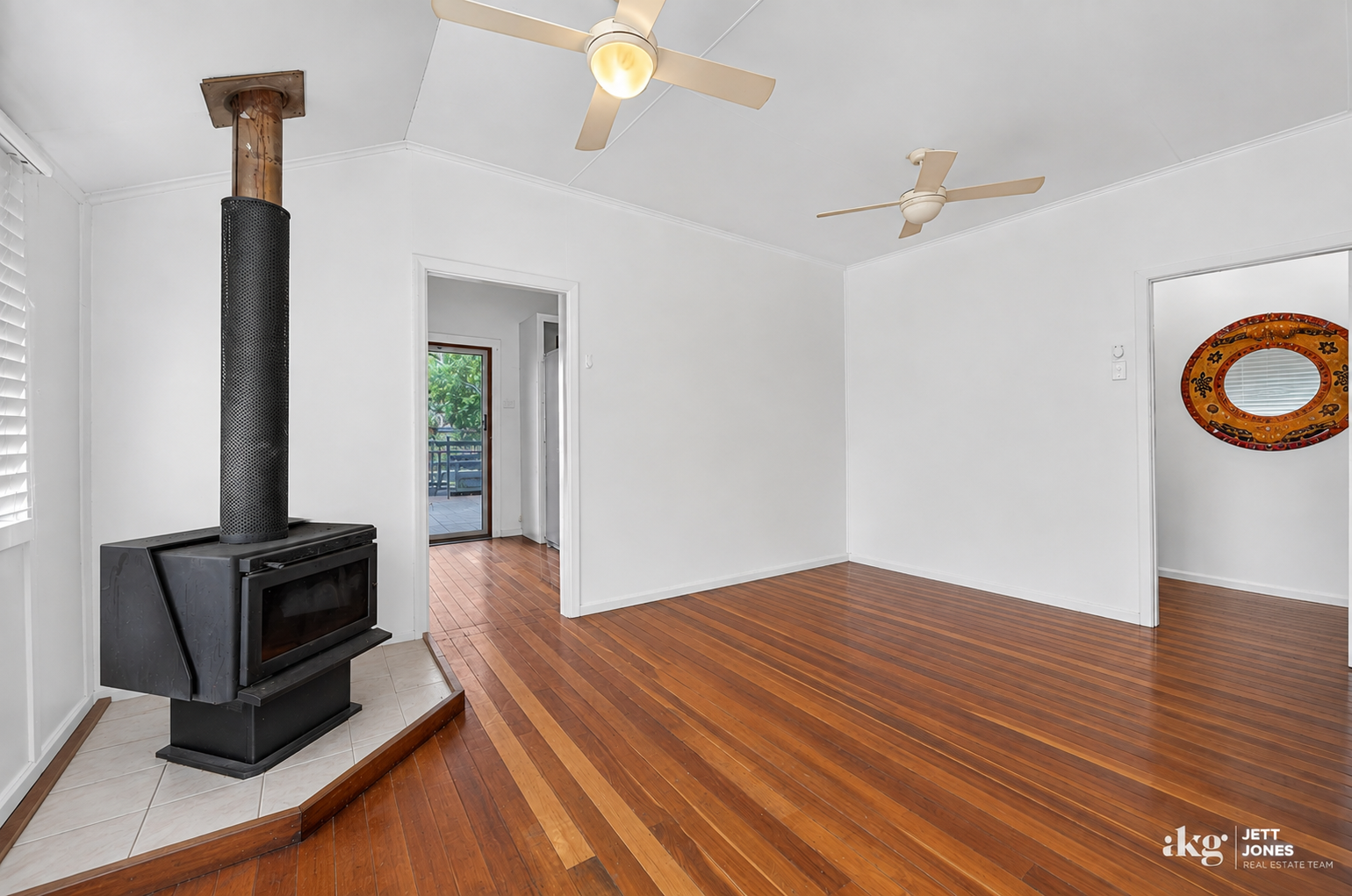 730 Kingston Road — photo 5 of 24