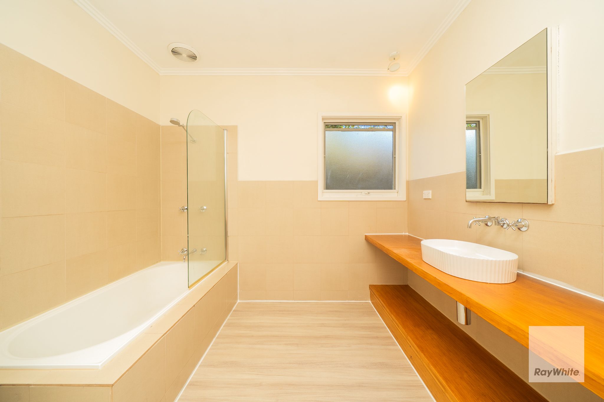 51 Koonung Road — photo 11 of 15
