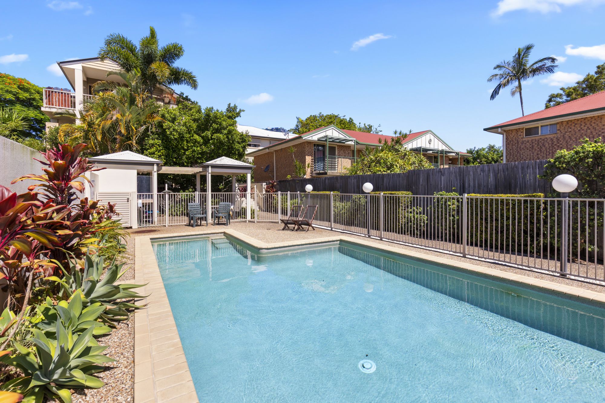 13D Wyndham Avenue, Southport QLD 4215