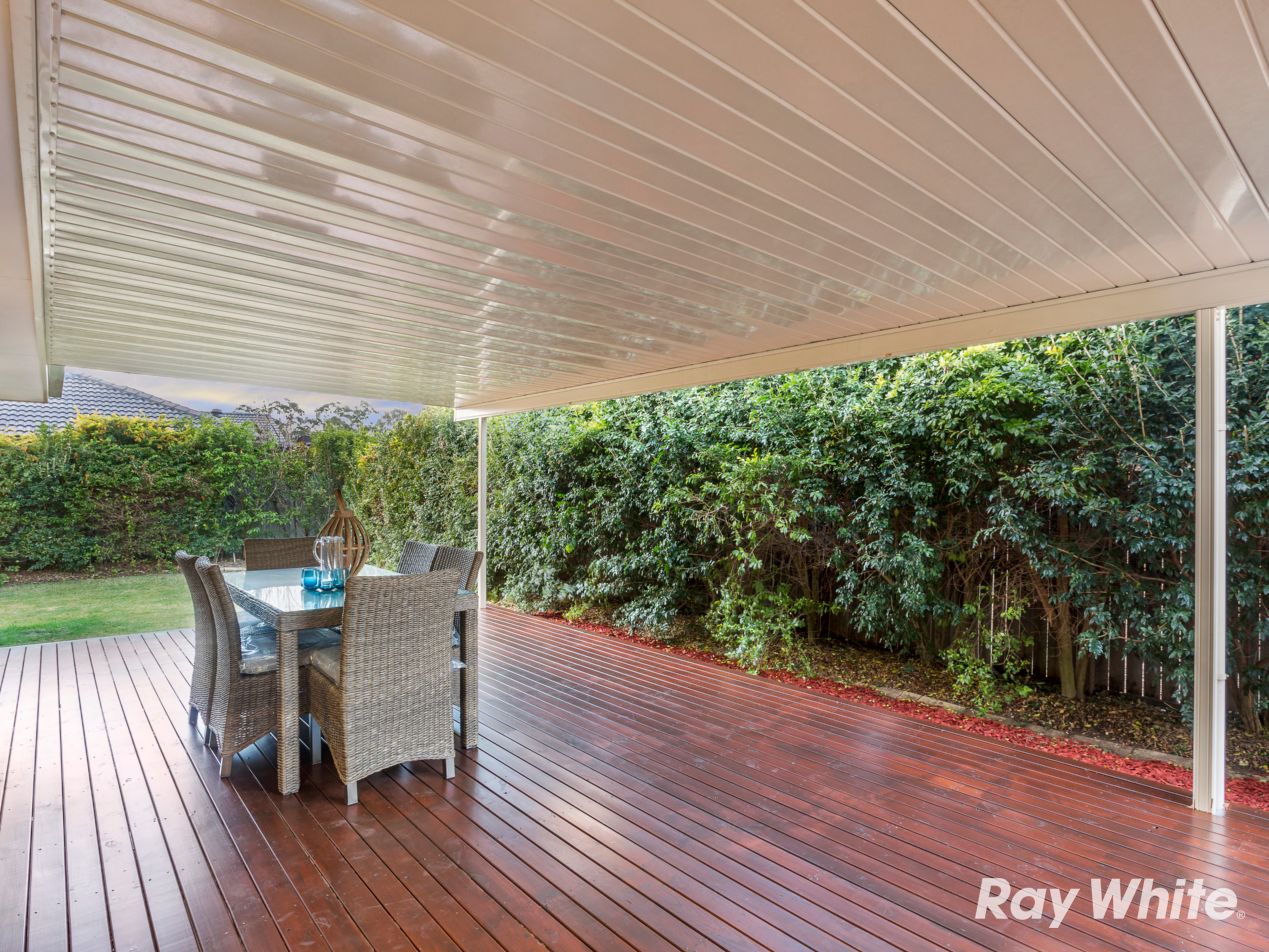 8 Lake Kurwongbah Court, Logan Reserve, QLD 4133