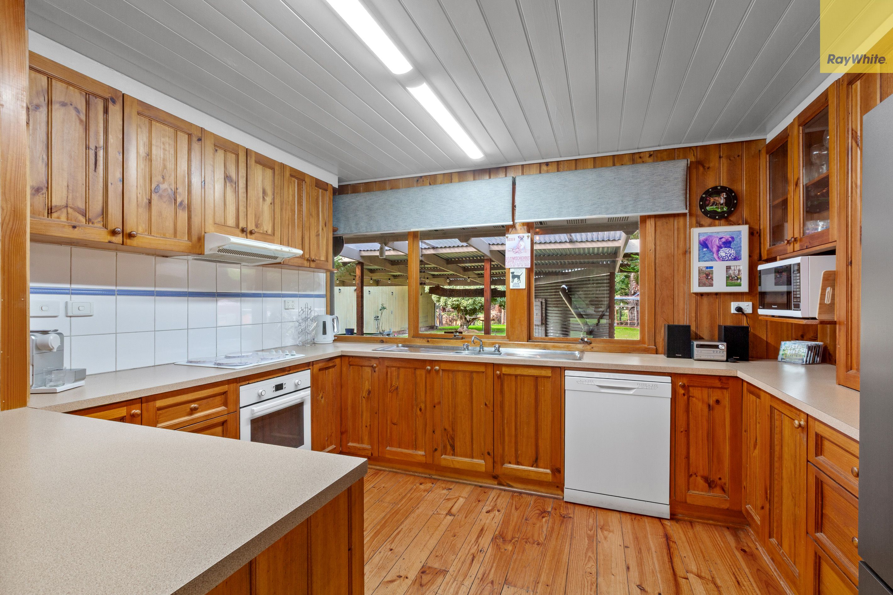 832 Ballan-Greendale Road — photo 3 of 21