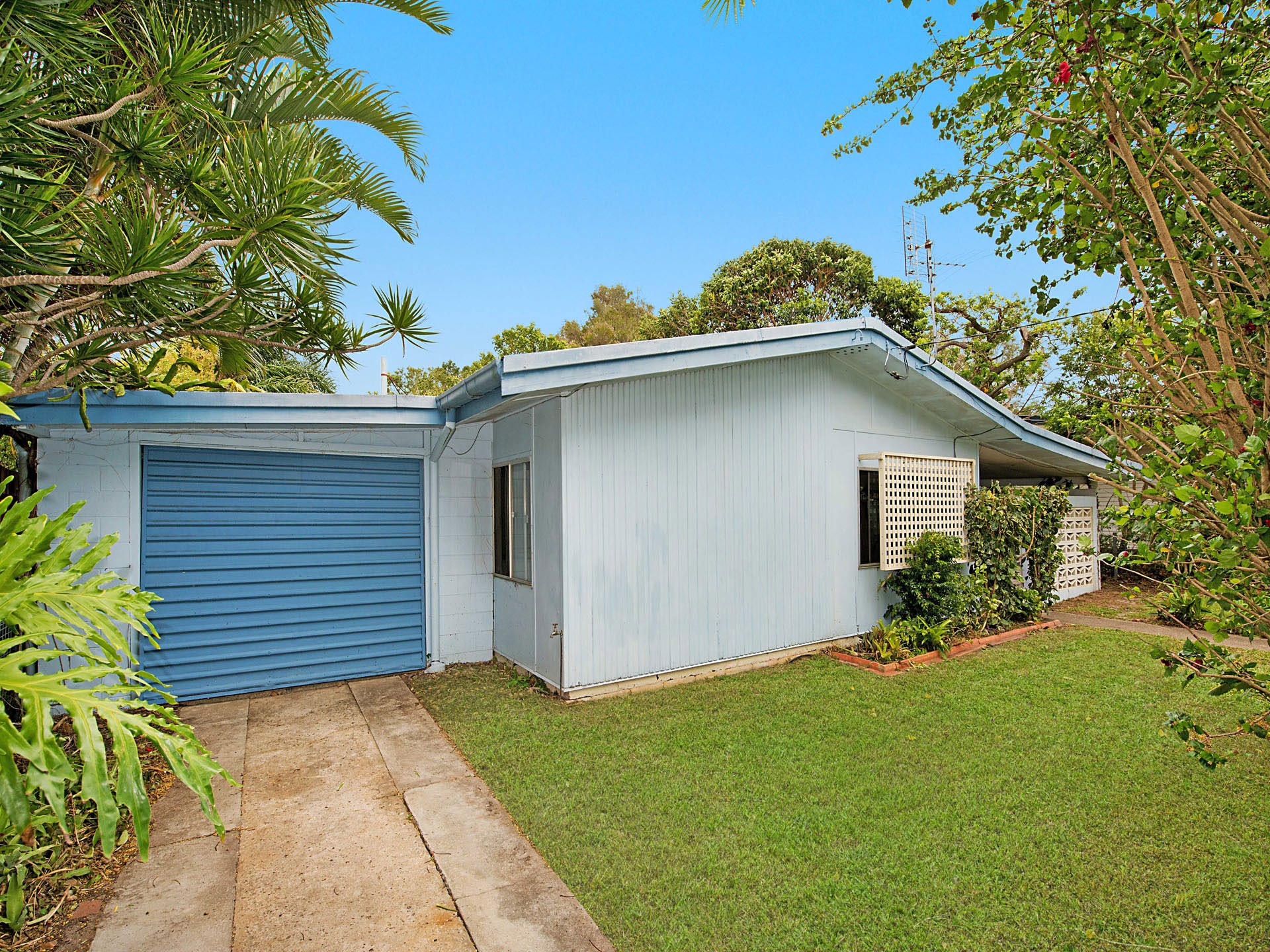 42 Smith Street, Mooloolaba, QLD 4557