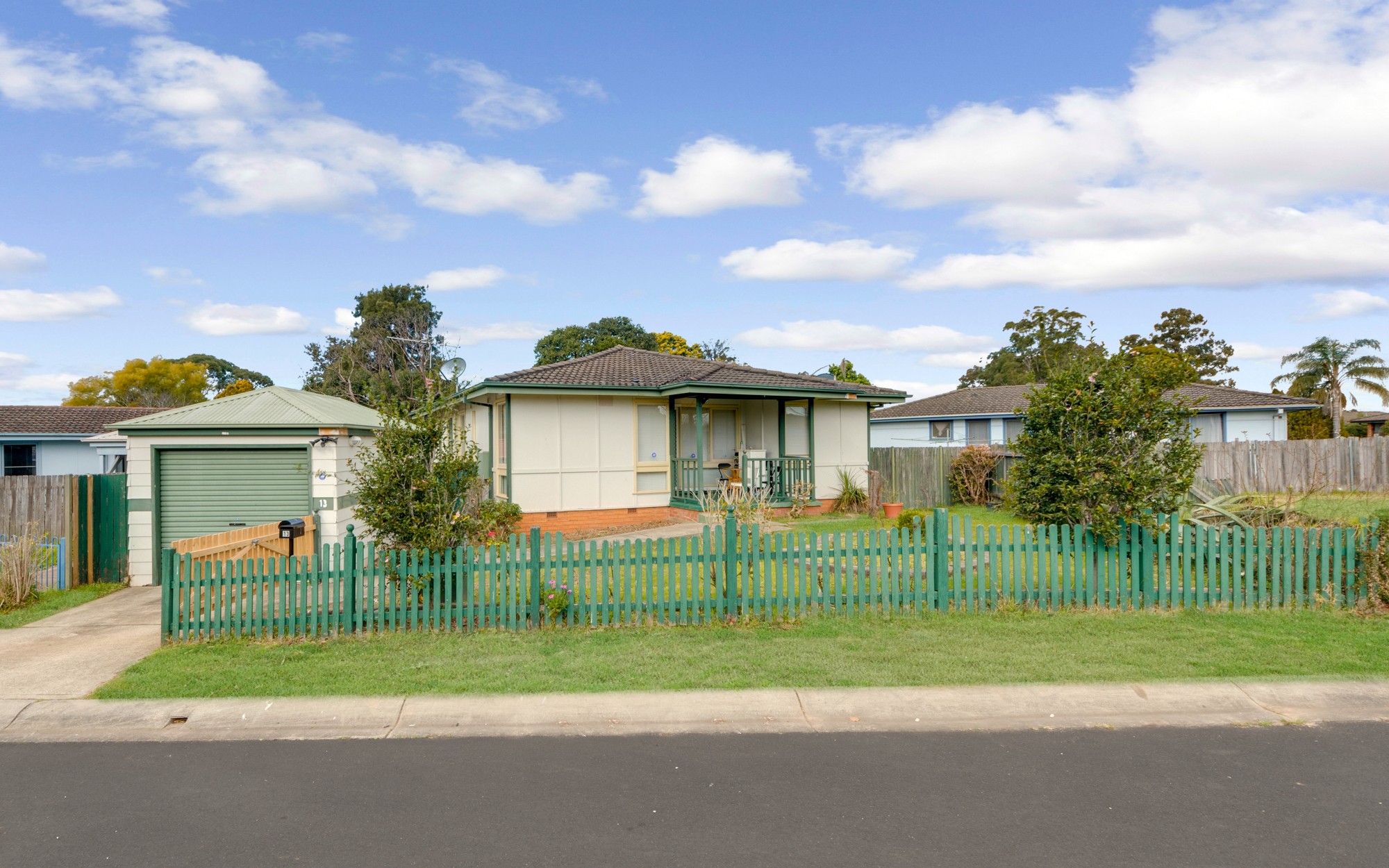 13 Lacocke Way, Airds, NSW 2560