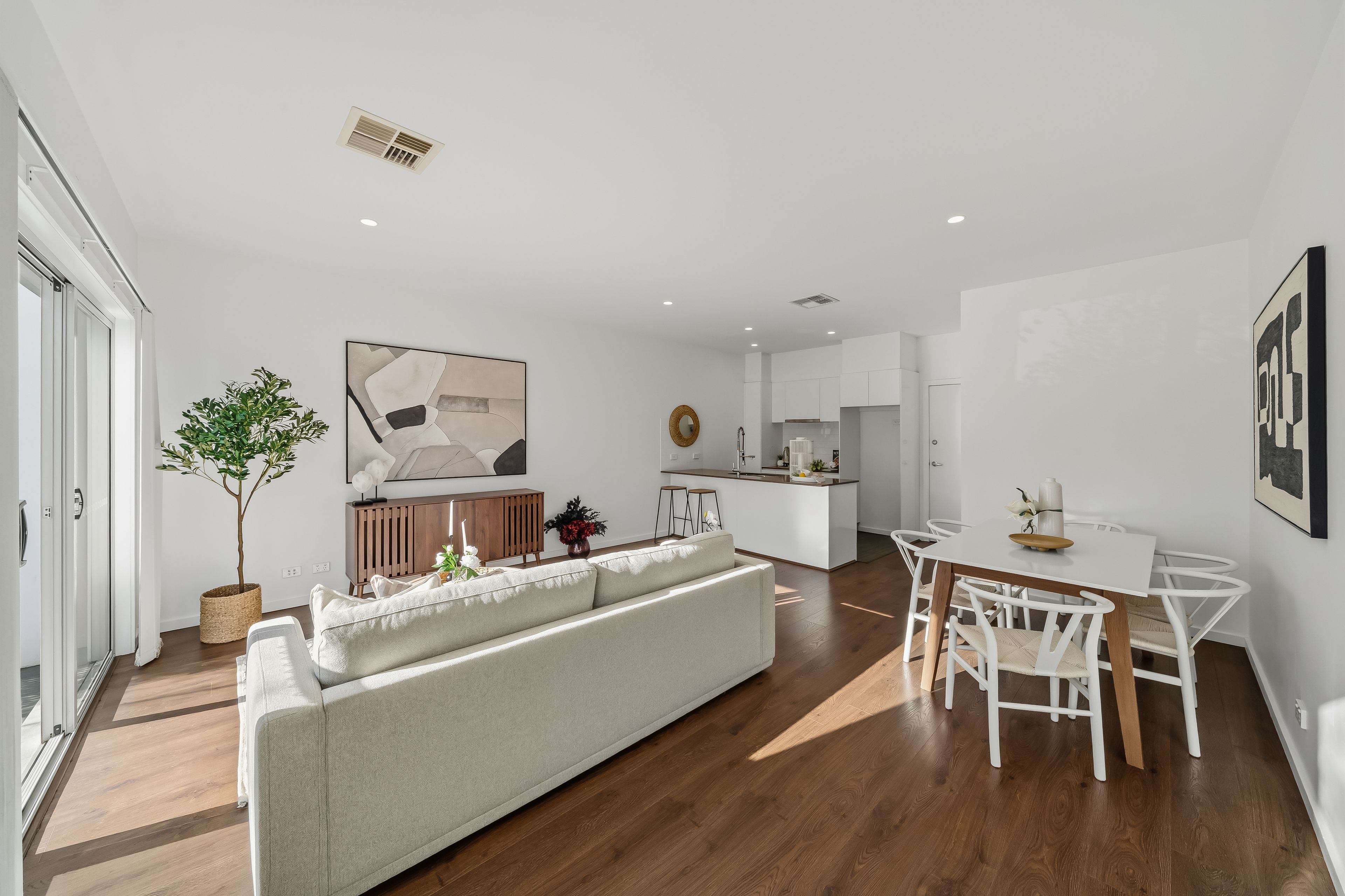 7/62 Henry Kendall Street — photo 3 of 22