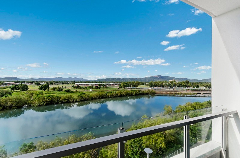 50/2-4 Kingsway Place, Townsville City, QLD 4810