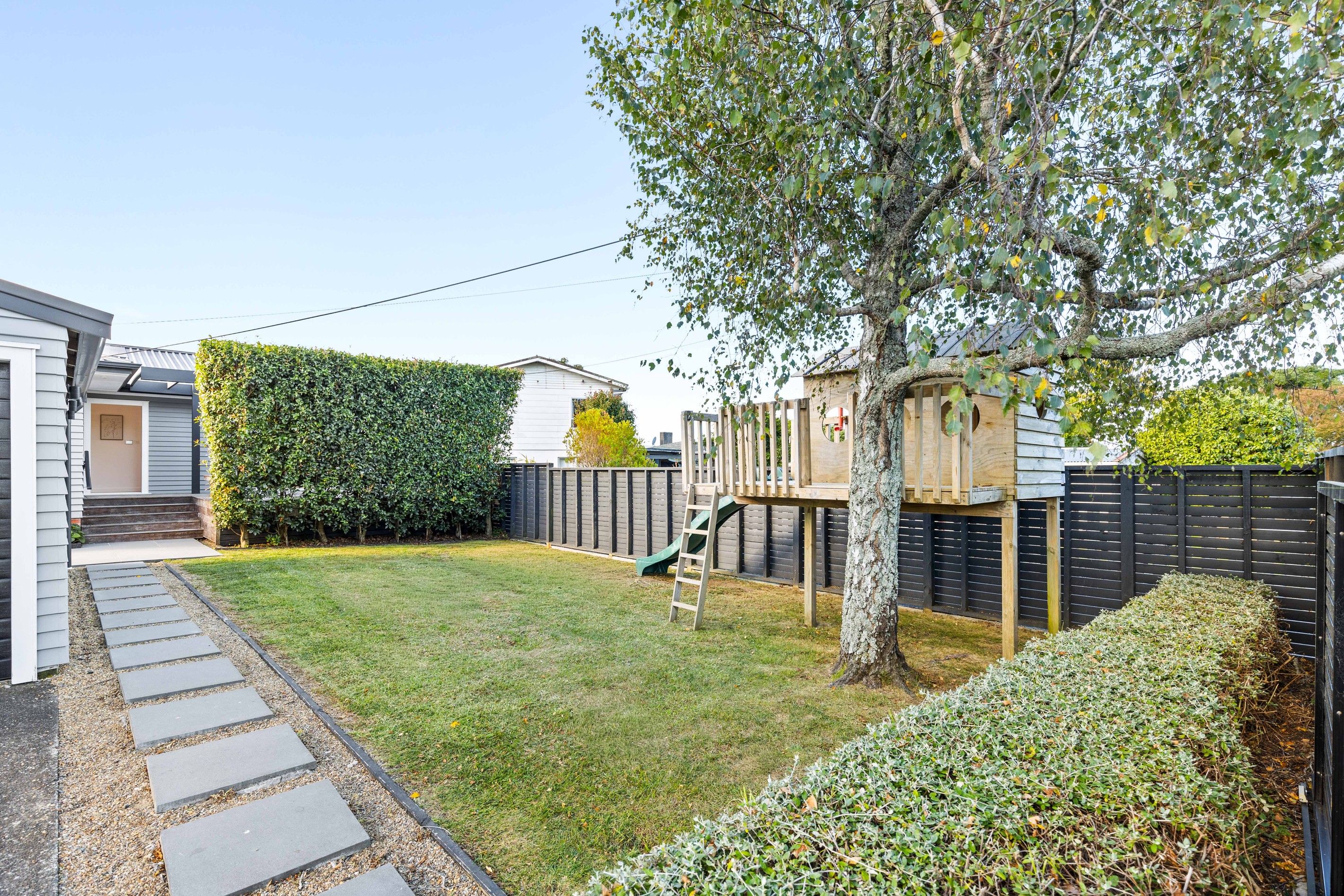 8 Waipani Road, Te Atatu Peninsula, Waitakere City