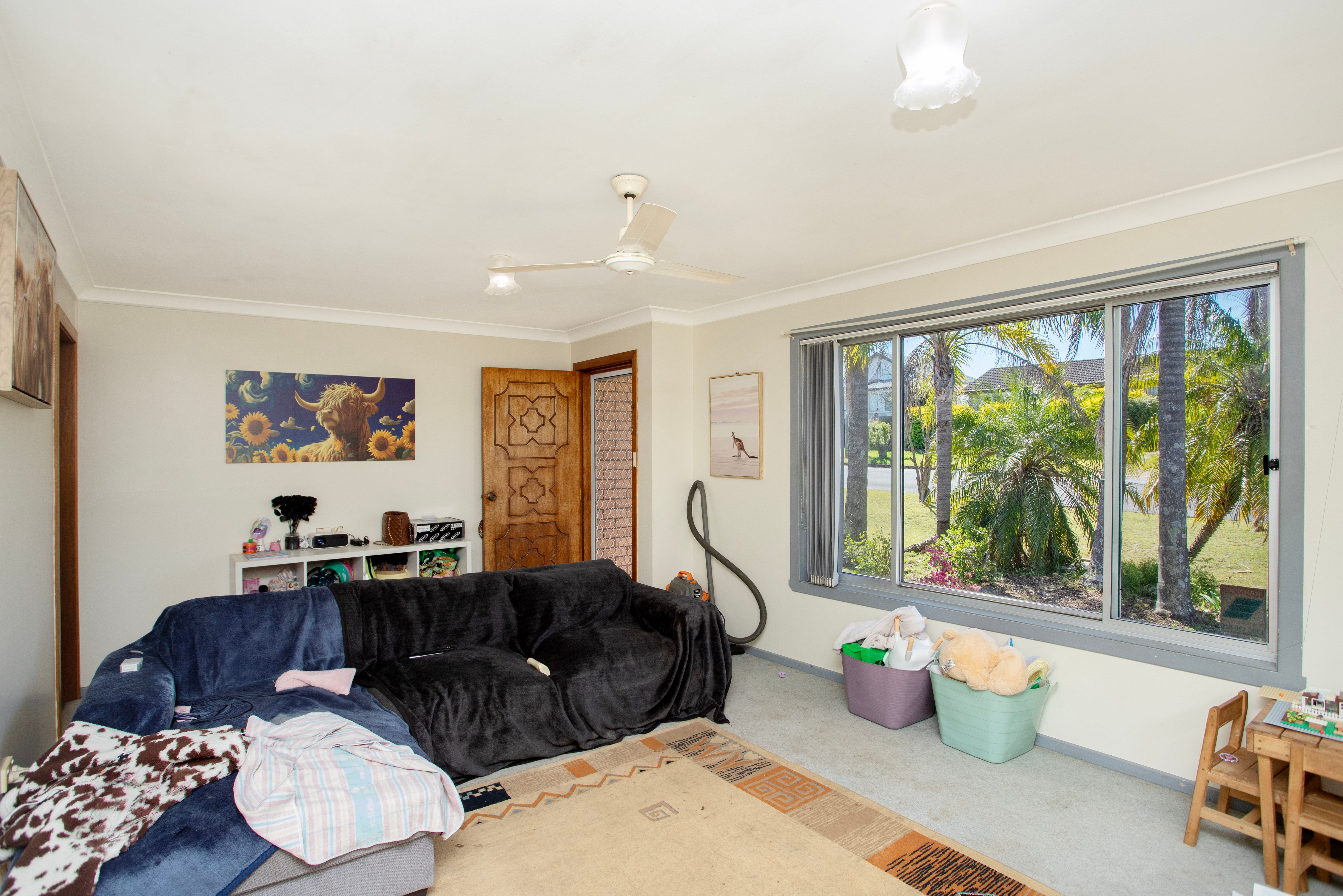 6 Tyrone Street — photo 18 of 21