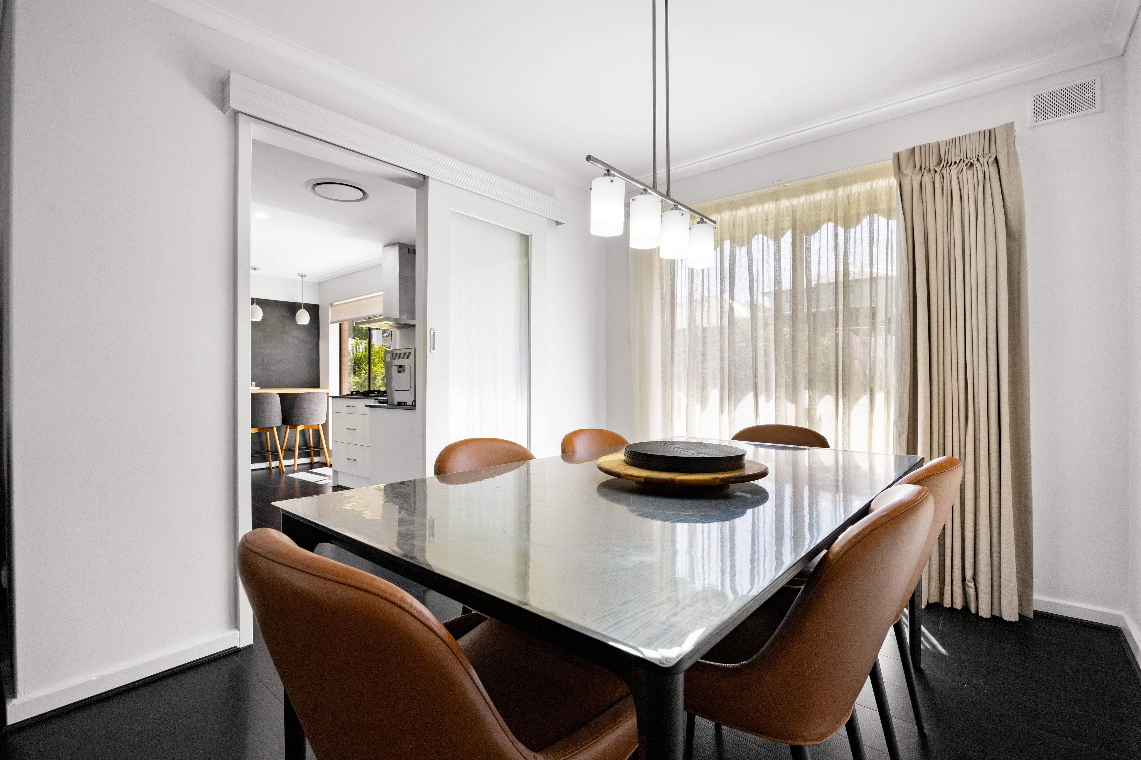 221 St Bernards Road — photo 6 of 15