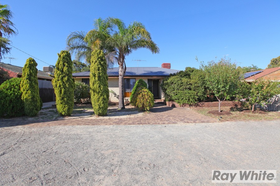 39 Calliandra Way, Forrestfield, WA 6058