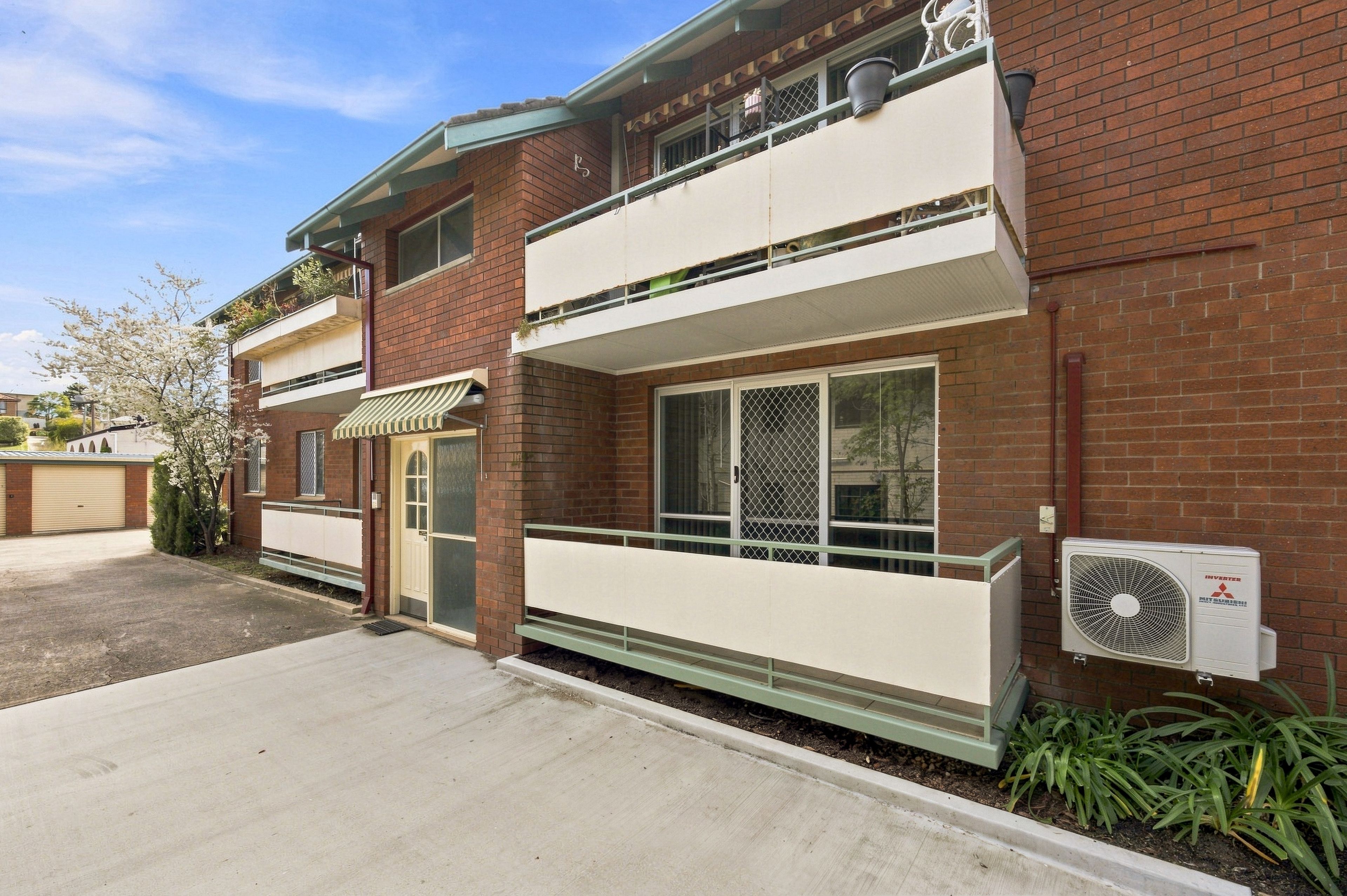 3/16 Yarrow Street — photo 13 of 20