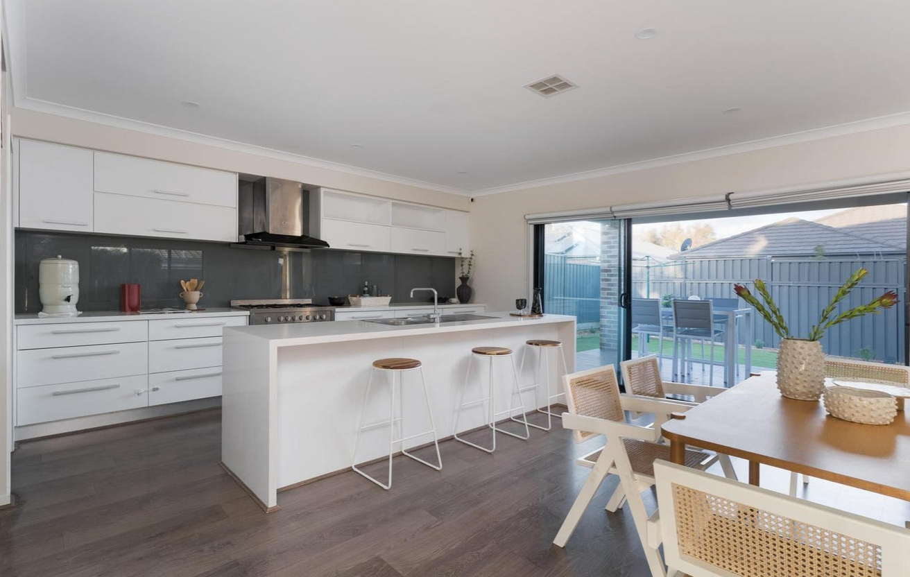 15 Raitt Grove, Mernda, VIC 3754