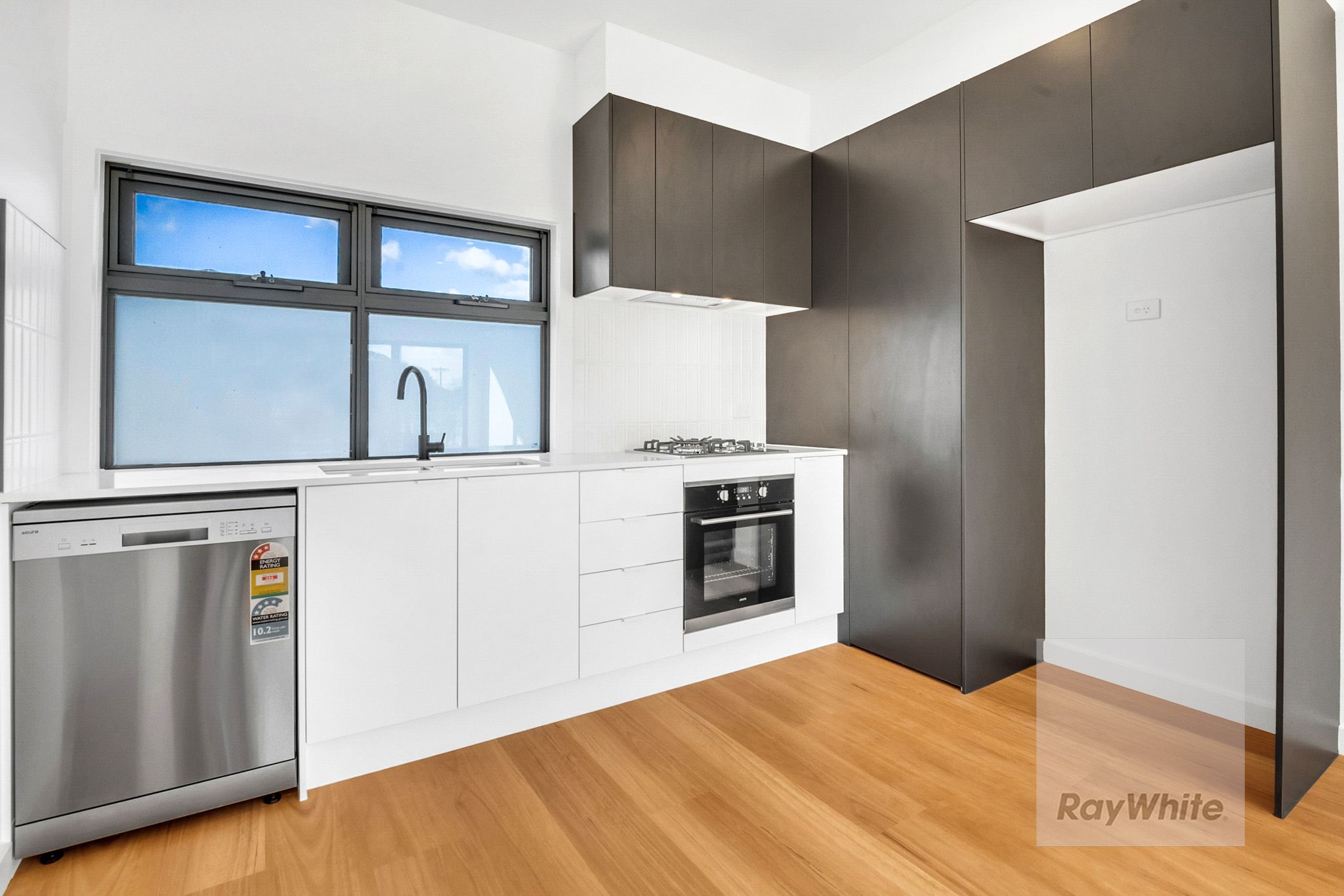 4/11 Flinders Street, Heidelberg Heights, VIC 3081