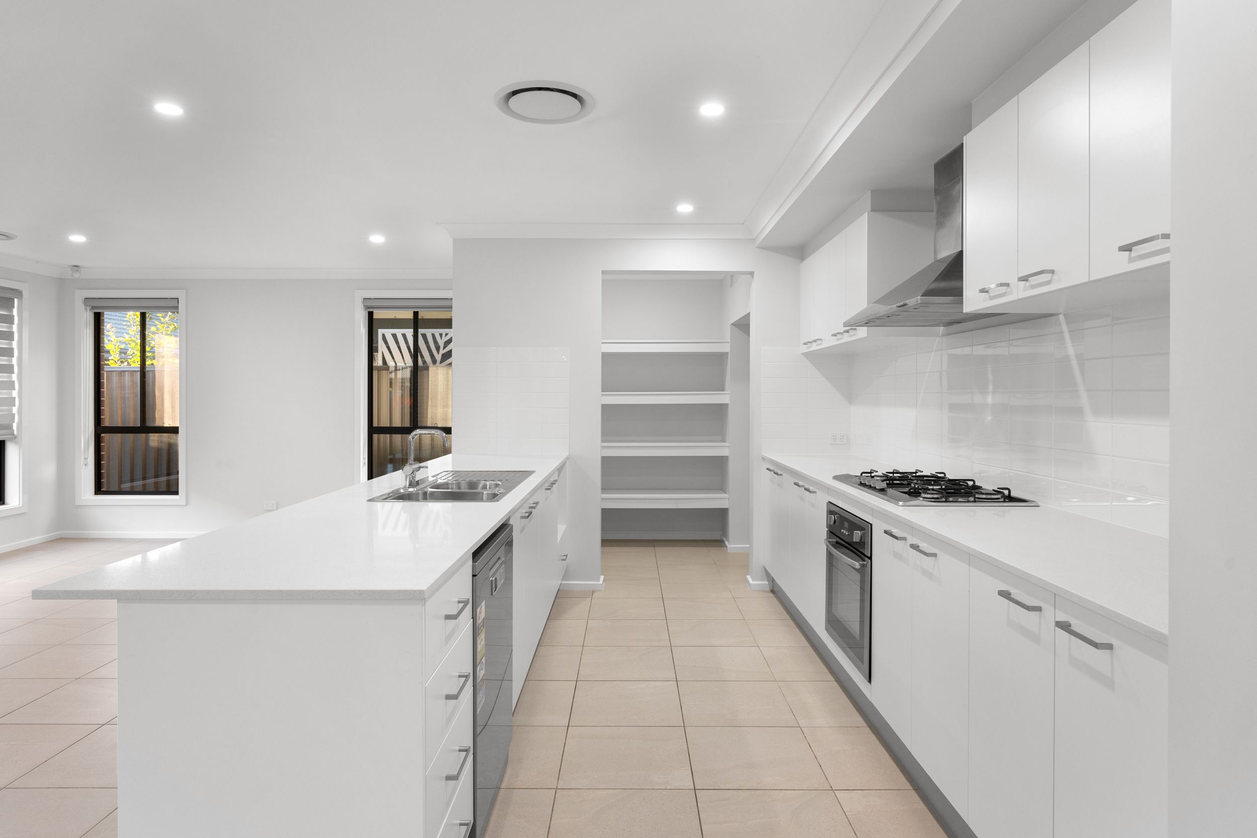 131 Armoury Road, JORDAN SPRINGS, NSW 2747