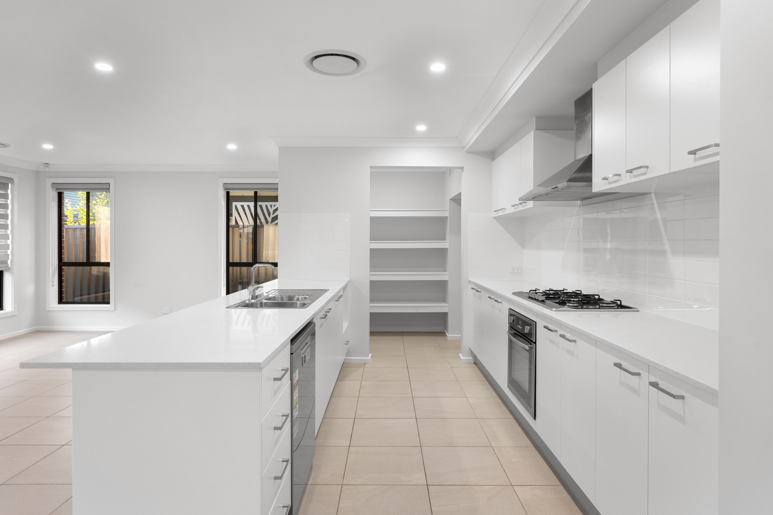 131 Armoury Road, JORDAN SPRINGS, NSW 2747