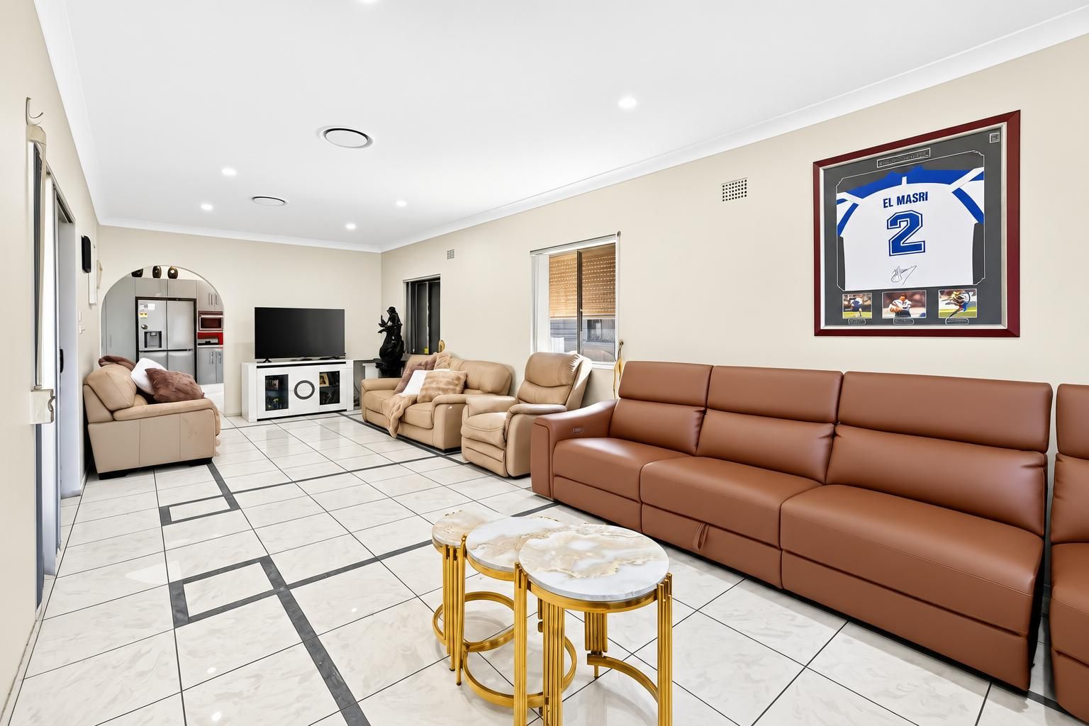 122 & 122A Dennis Street — photo 8 of 19