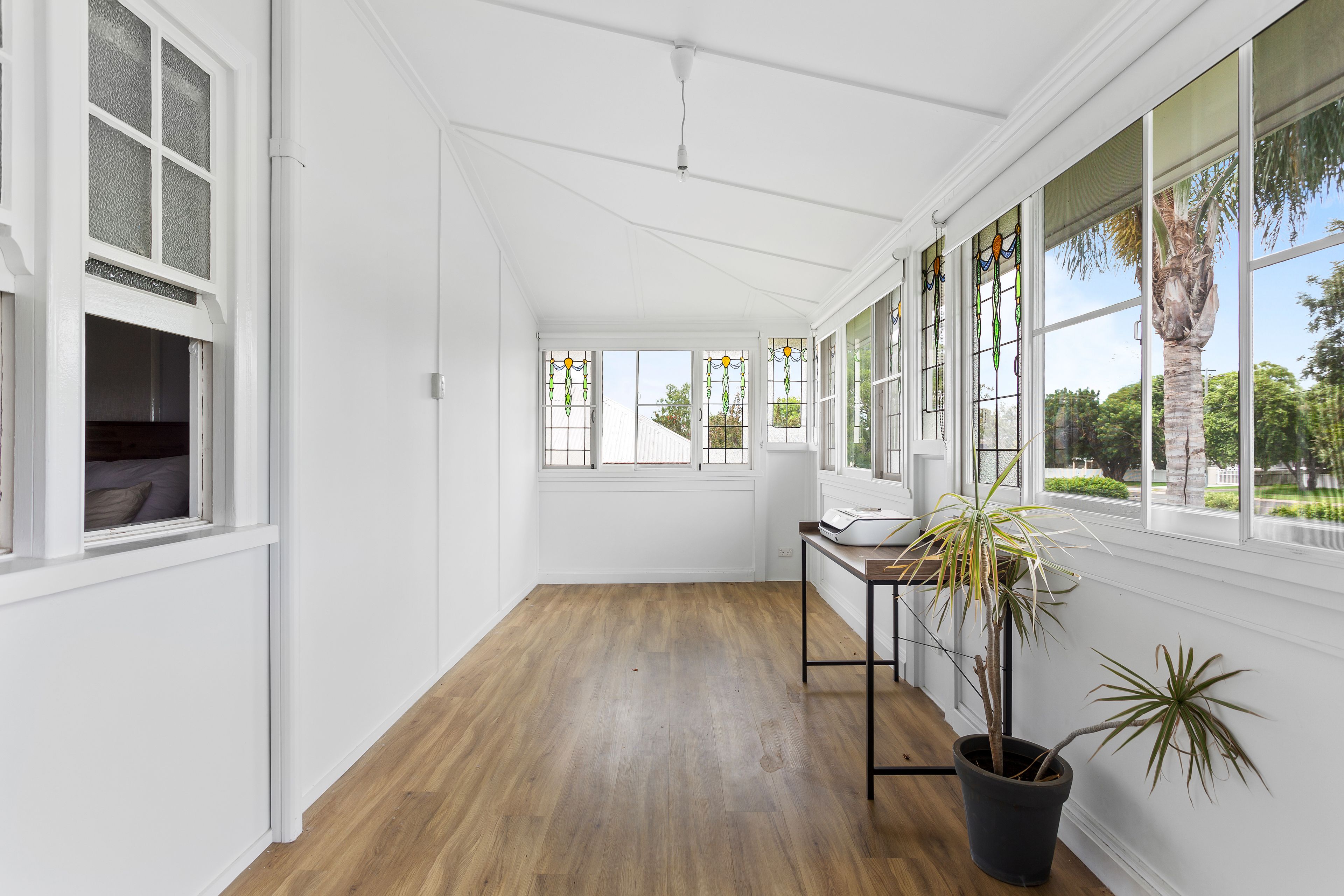27 Yandilla Street — photo 3 of 14