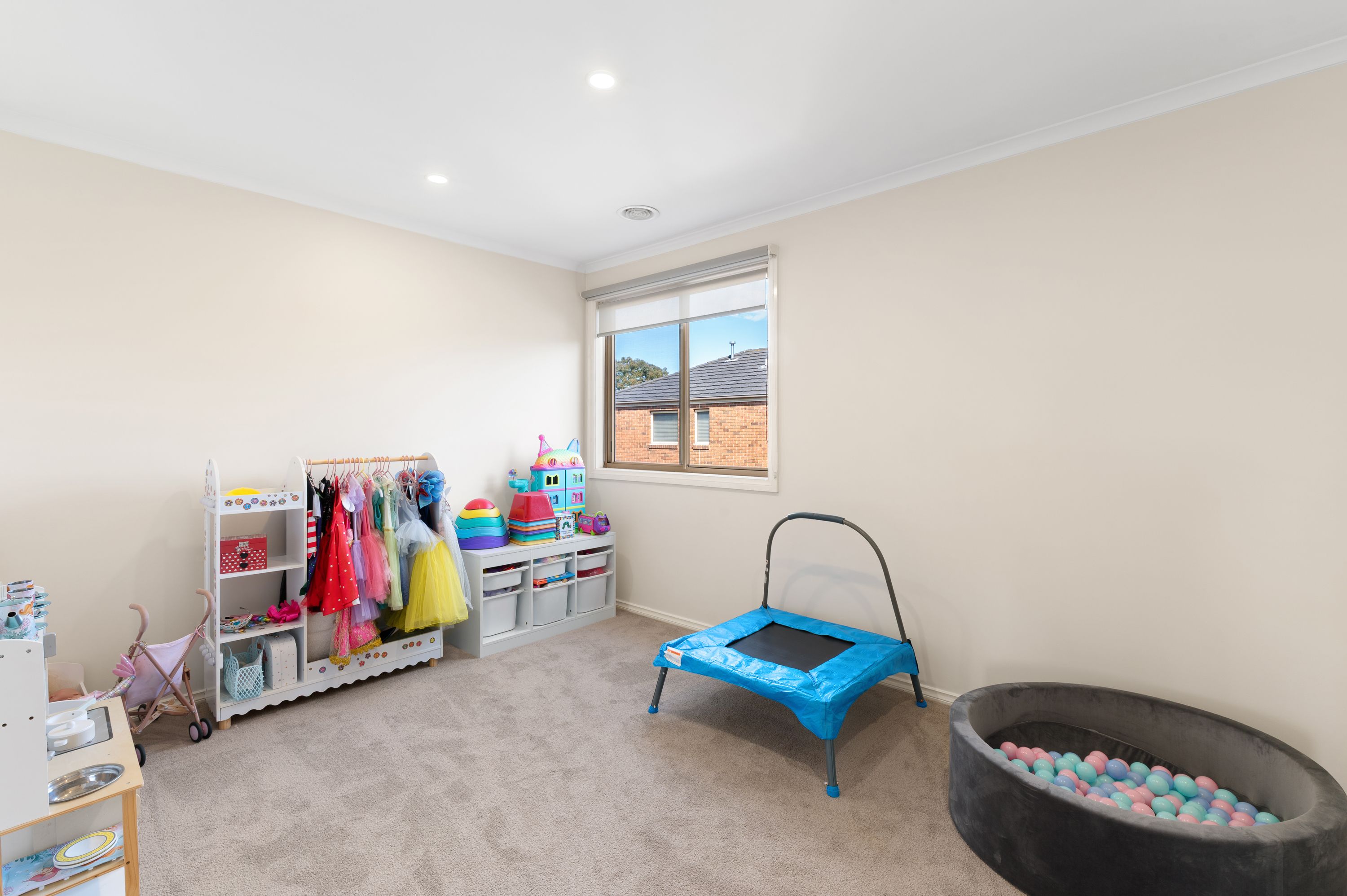 16 Hummingbird Place — photo 16 of 22