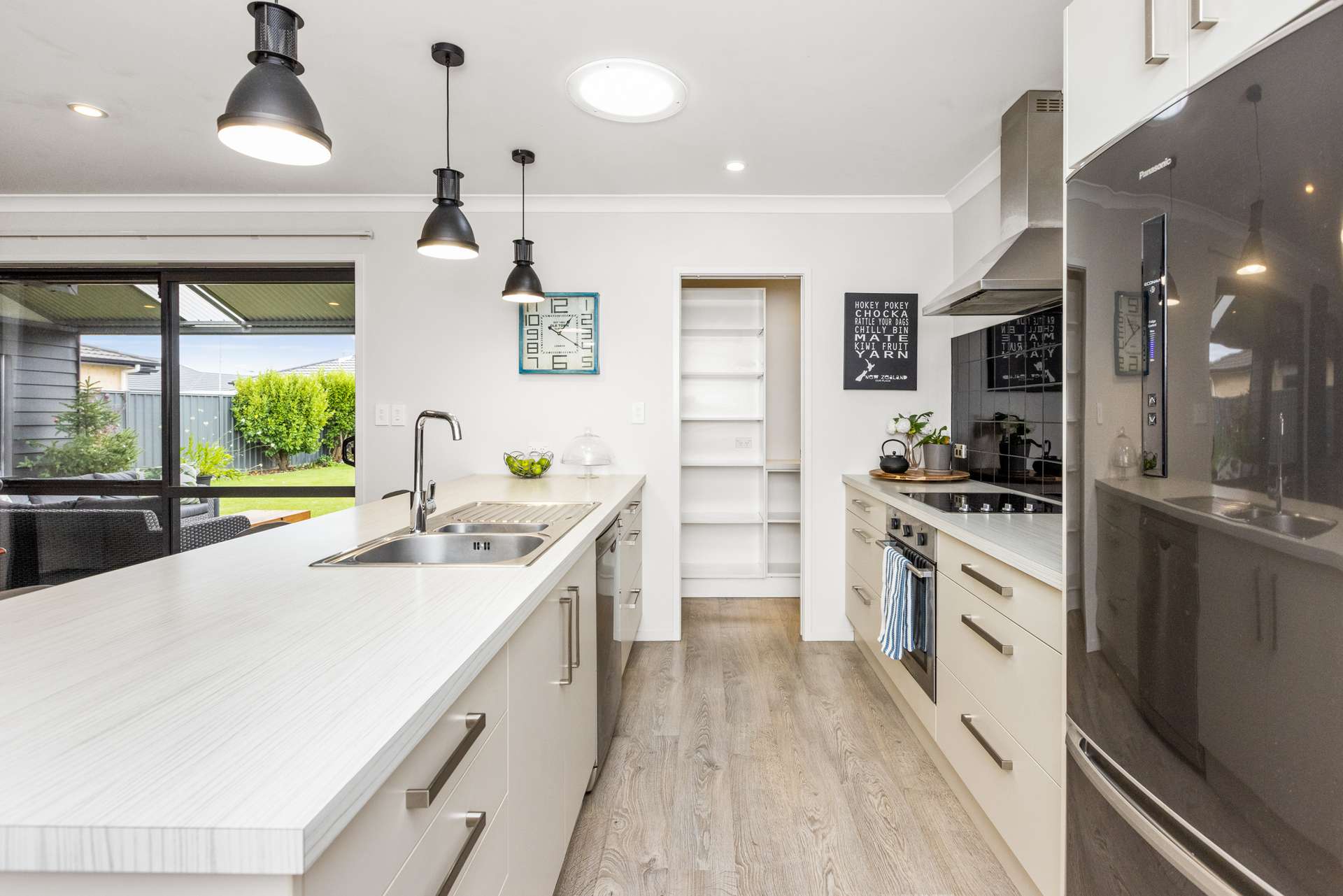 19 Taieri Place photo 2