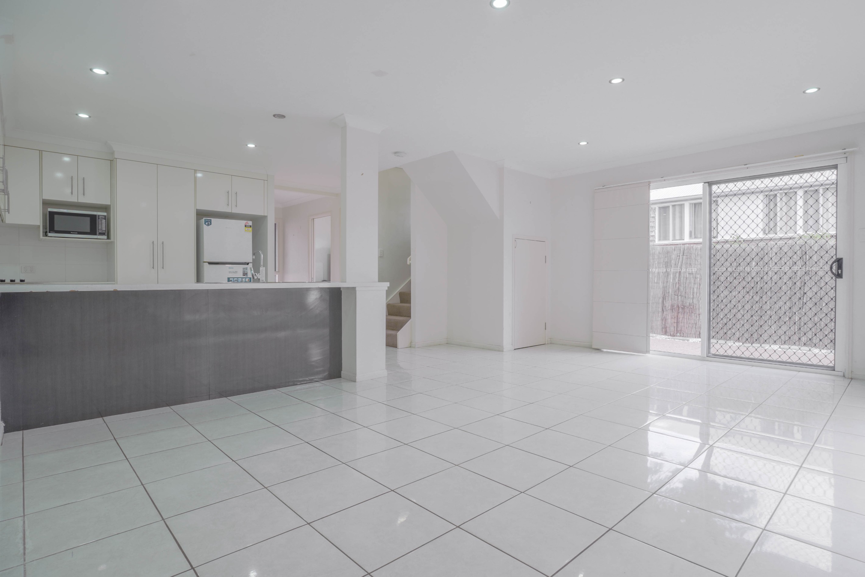 1/4 View Street, West Gladstone, QLD 4680