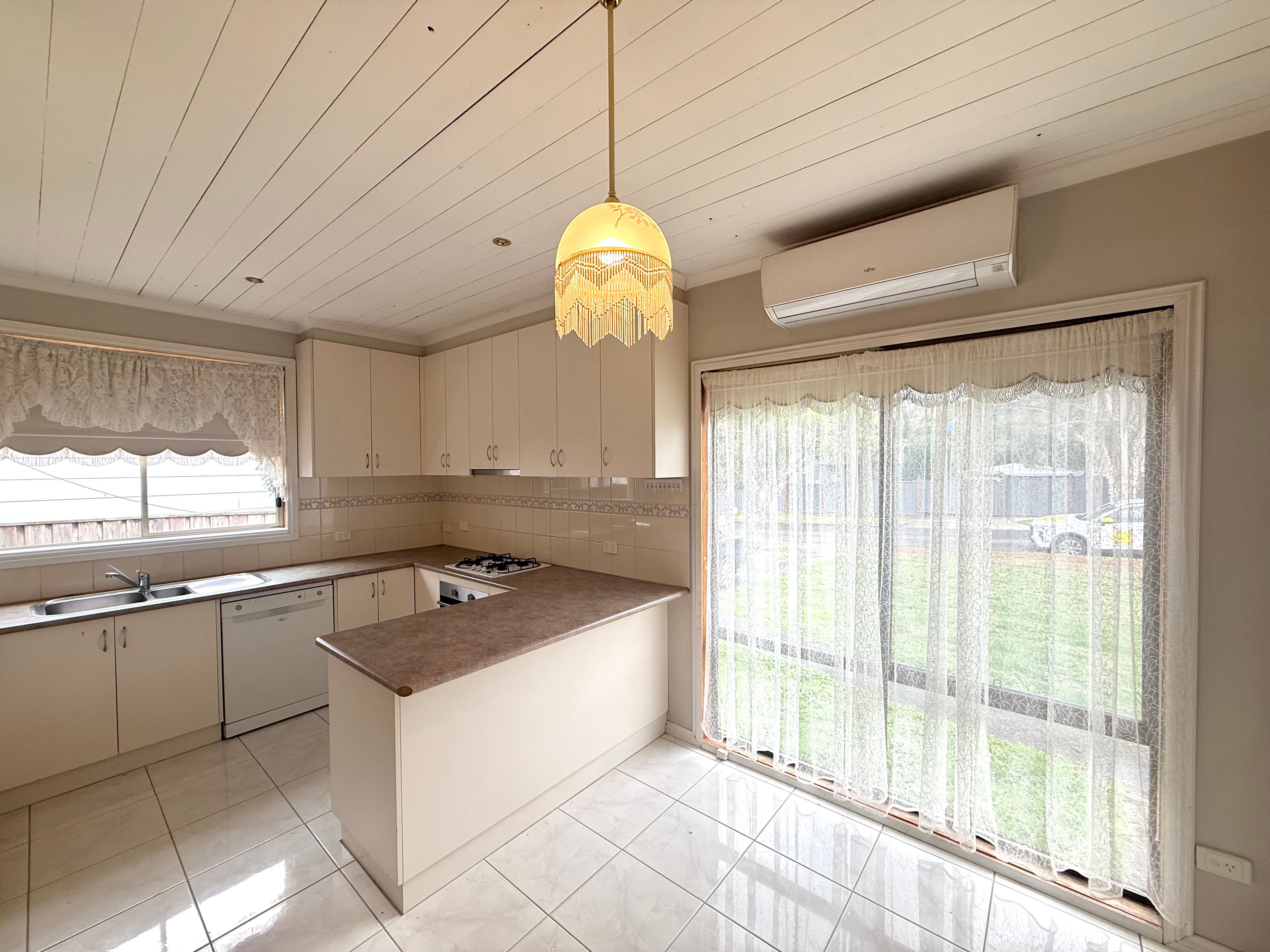 54 Scenic Road, Warragul, VIC 3820