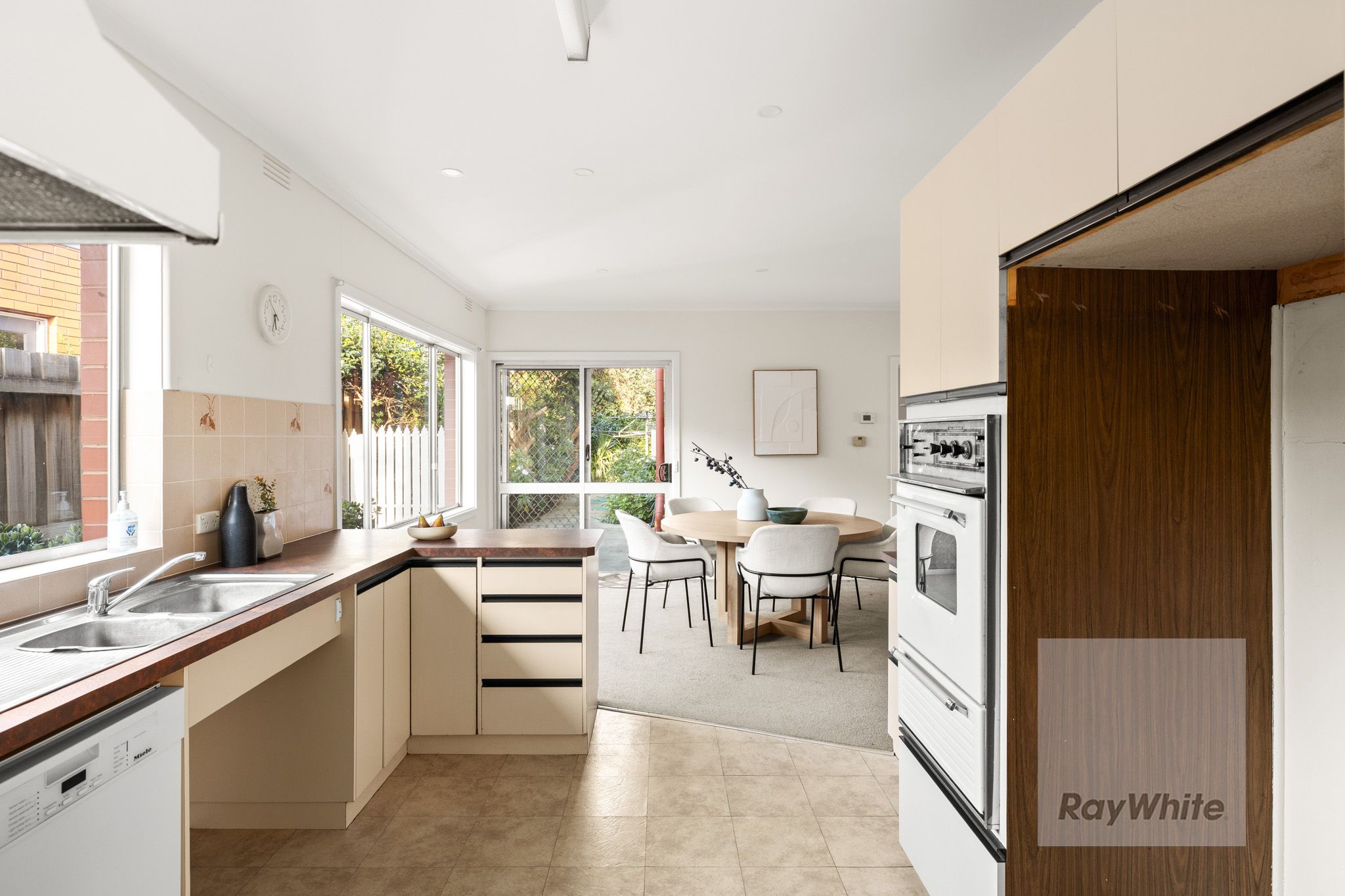 21 Bendoran Crescent — photo 7 of 17
