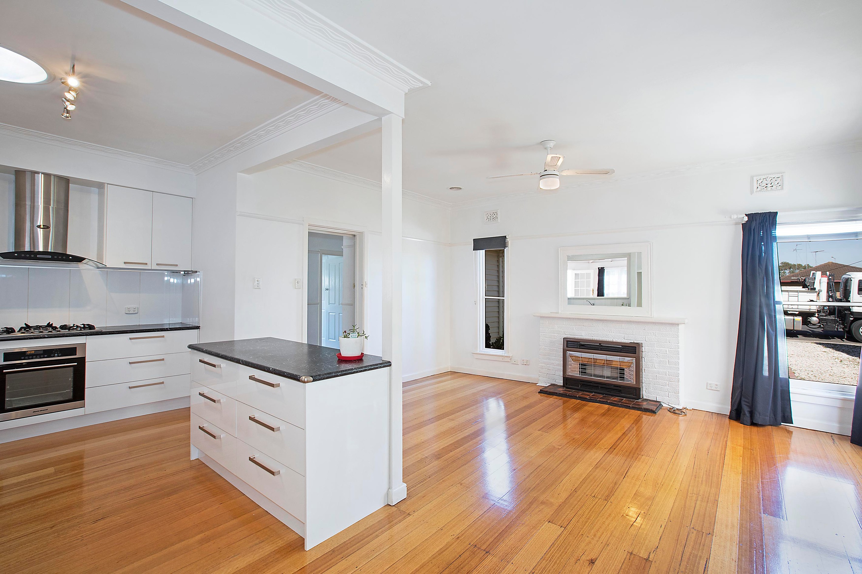 23 Tanner Street, Breakwater, VIC 3219