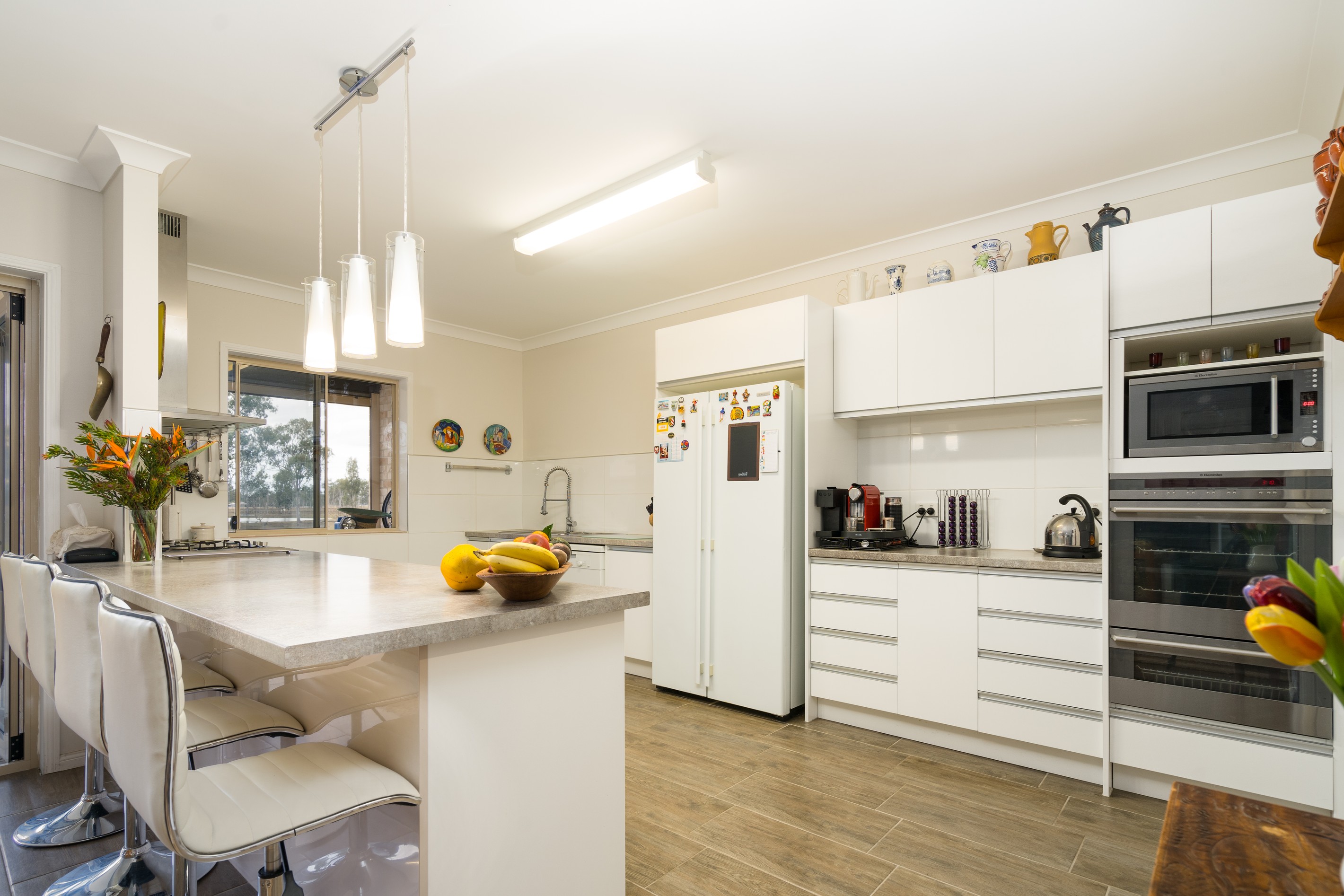 9 Yappa Court, Lake Clarendon, QLD 4343