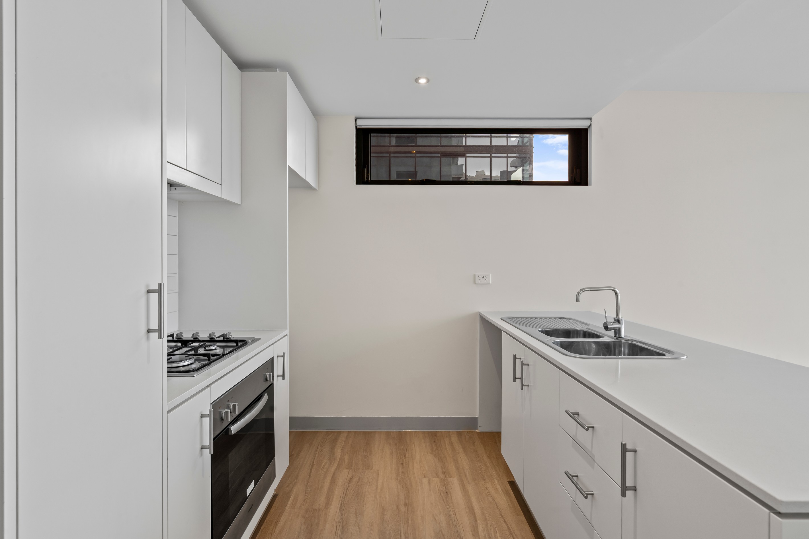 1302/109 Clarendon Street, Southbank, VIC 3006